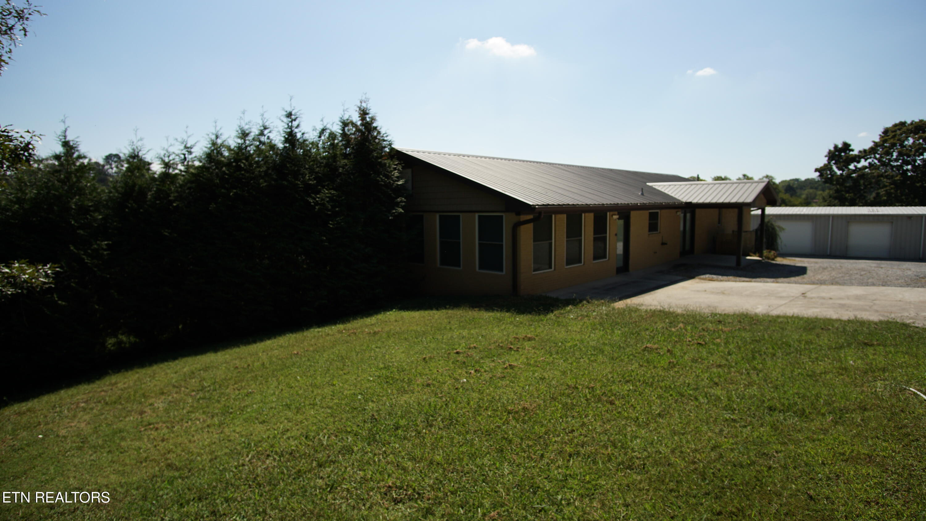 110 N Springview Road Maryville TN 37801