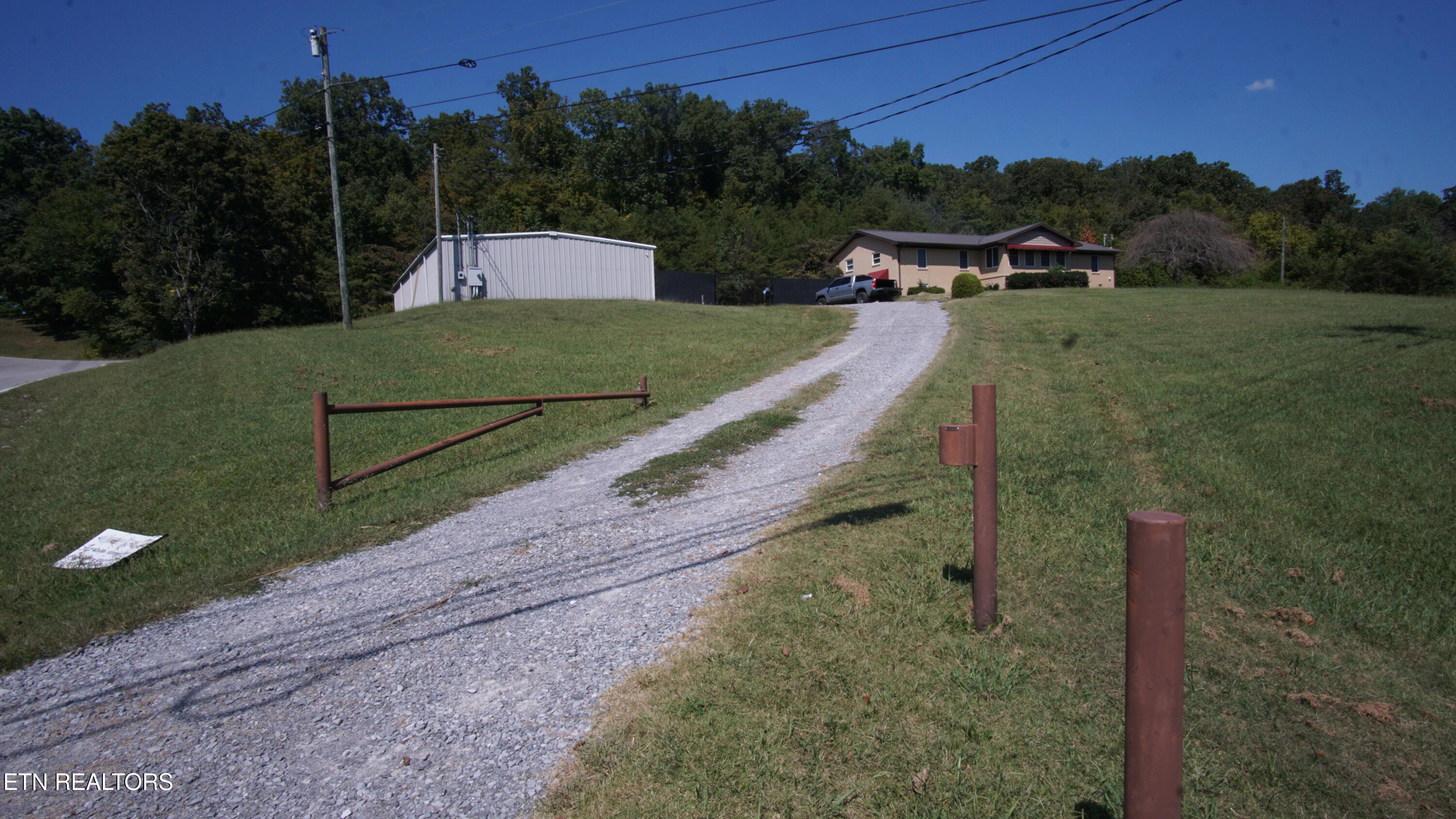 110 N Springview Road Maryville TN 37801