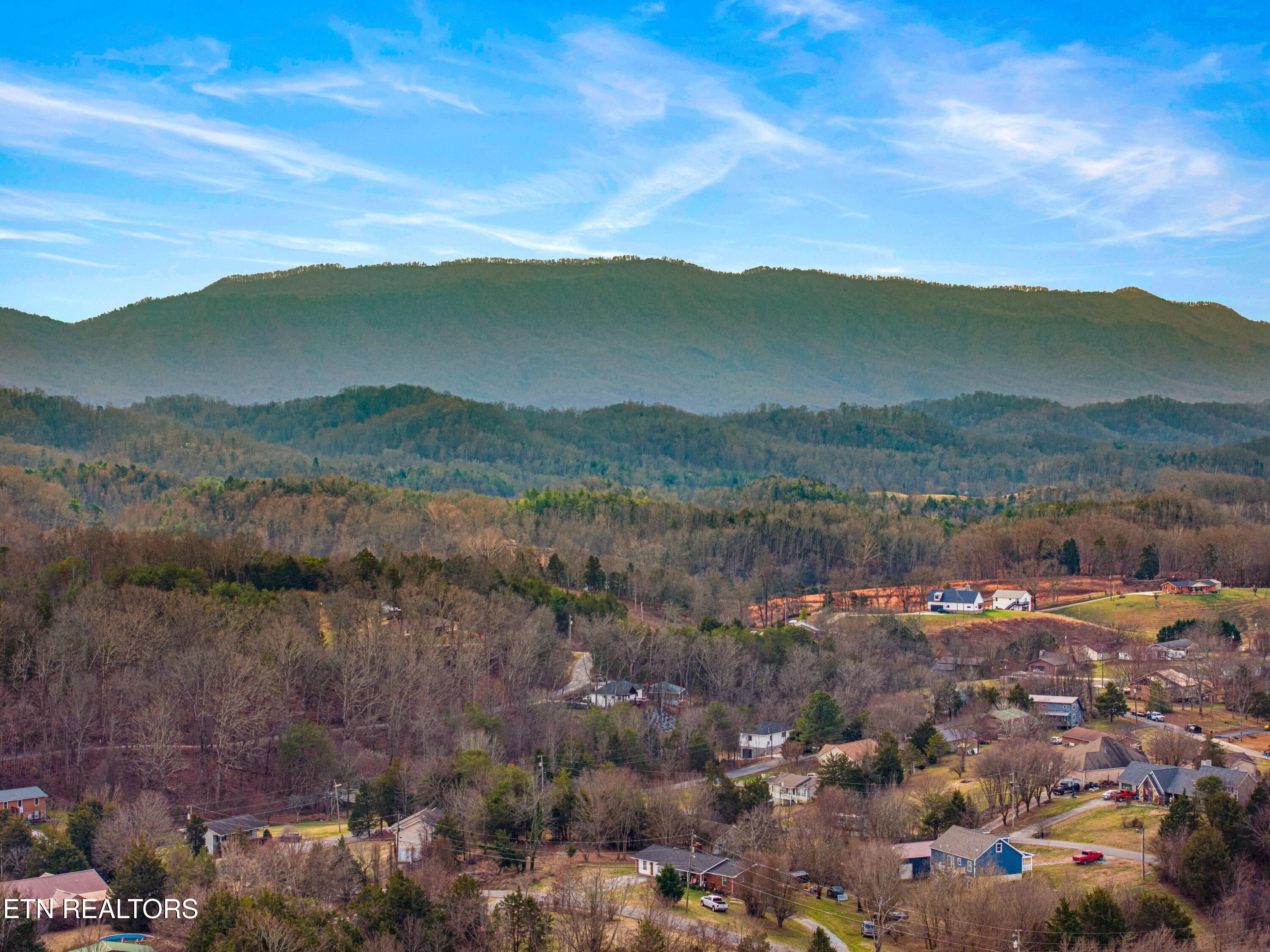 833 Knob Creek Boulevard Seymour TN 37865