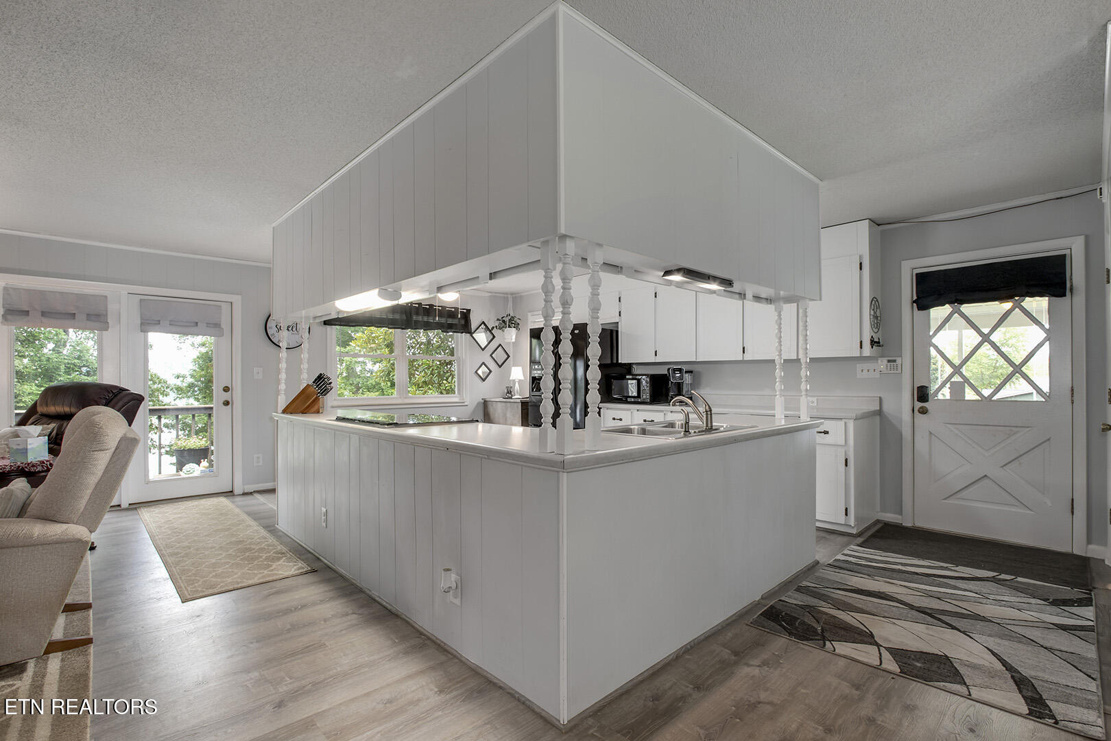 2163 Sugar Grove Valley Road Harriman TN 37748