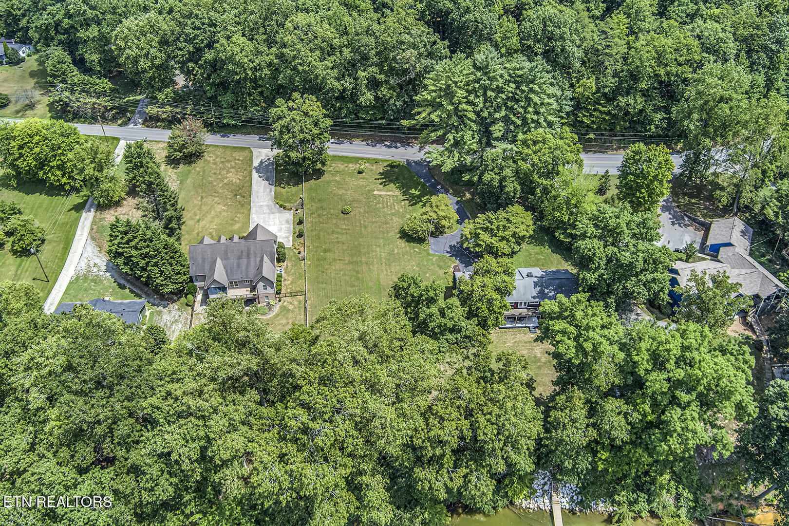 2163 Sugar Grove Valley Road Harriman TN 37748