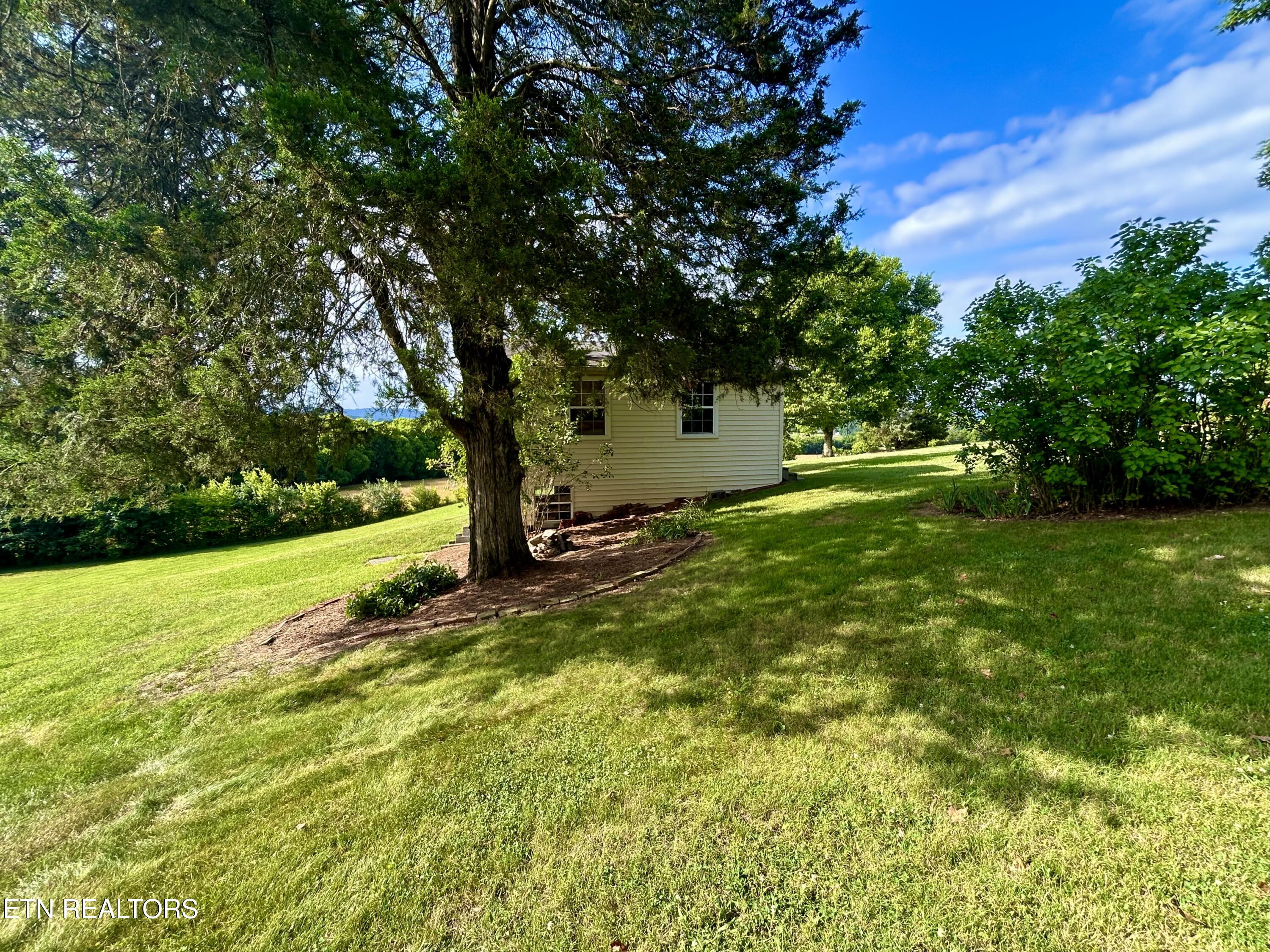 1427 Laurel Hills Circle Jefferson City TN 37760