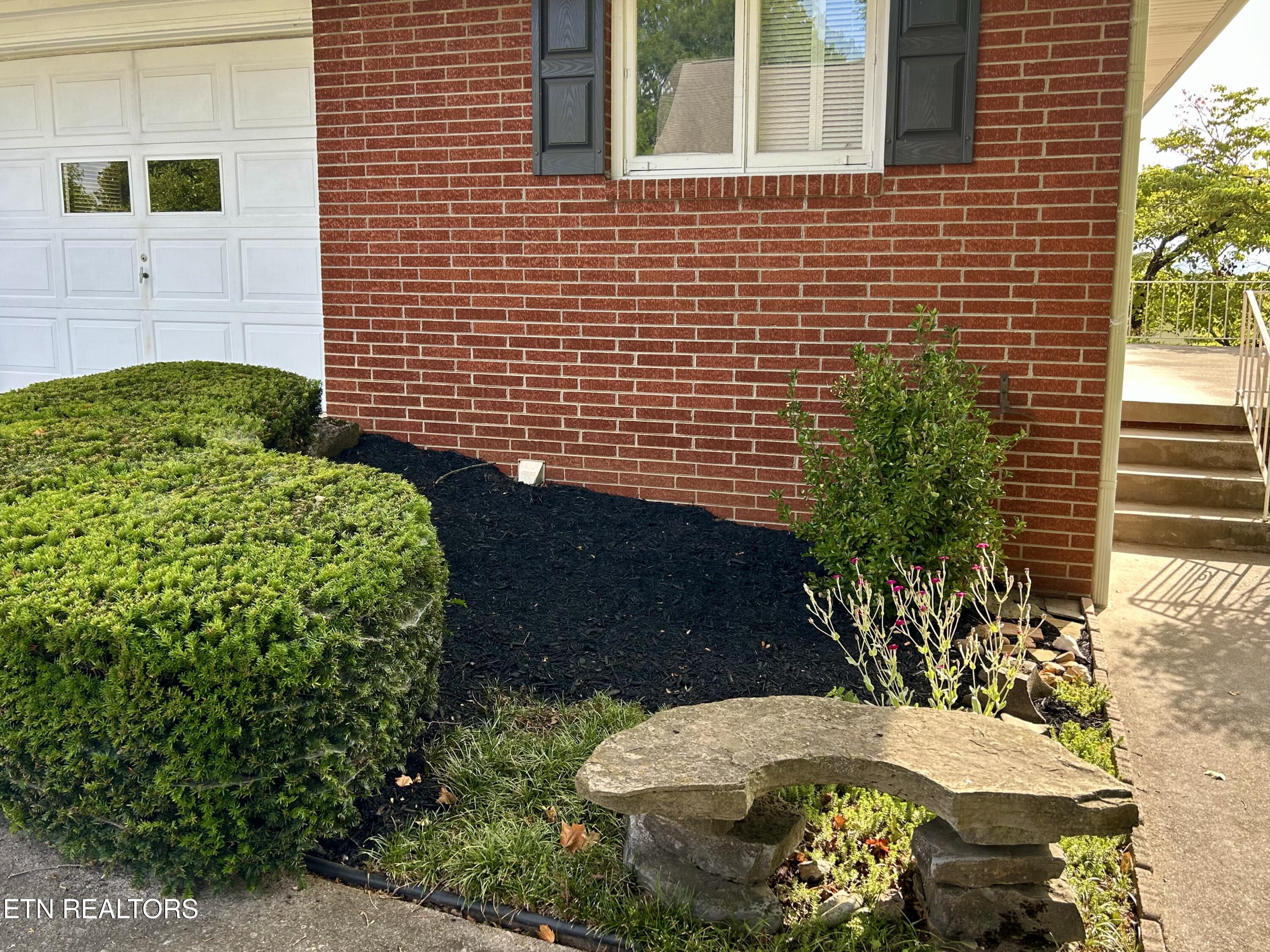 1427 Laurel Hills Circle Jefferson City TN 37760