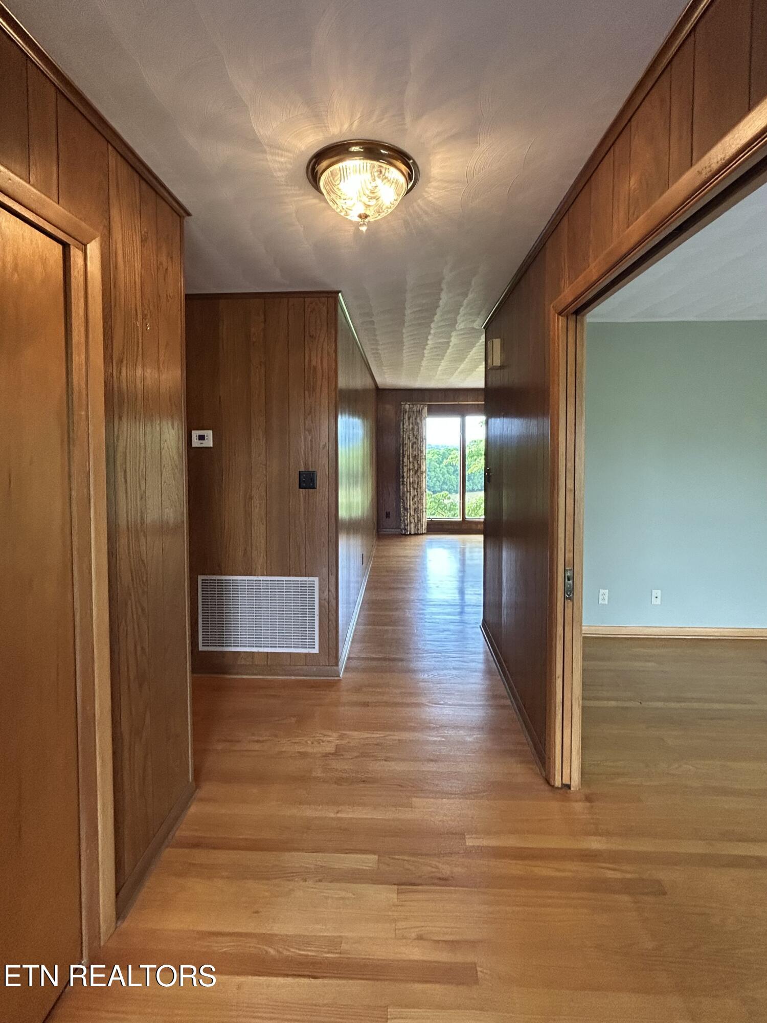 1427 Laurel Hills Circle Jefferson City TN 37760
