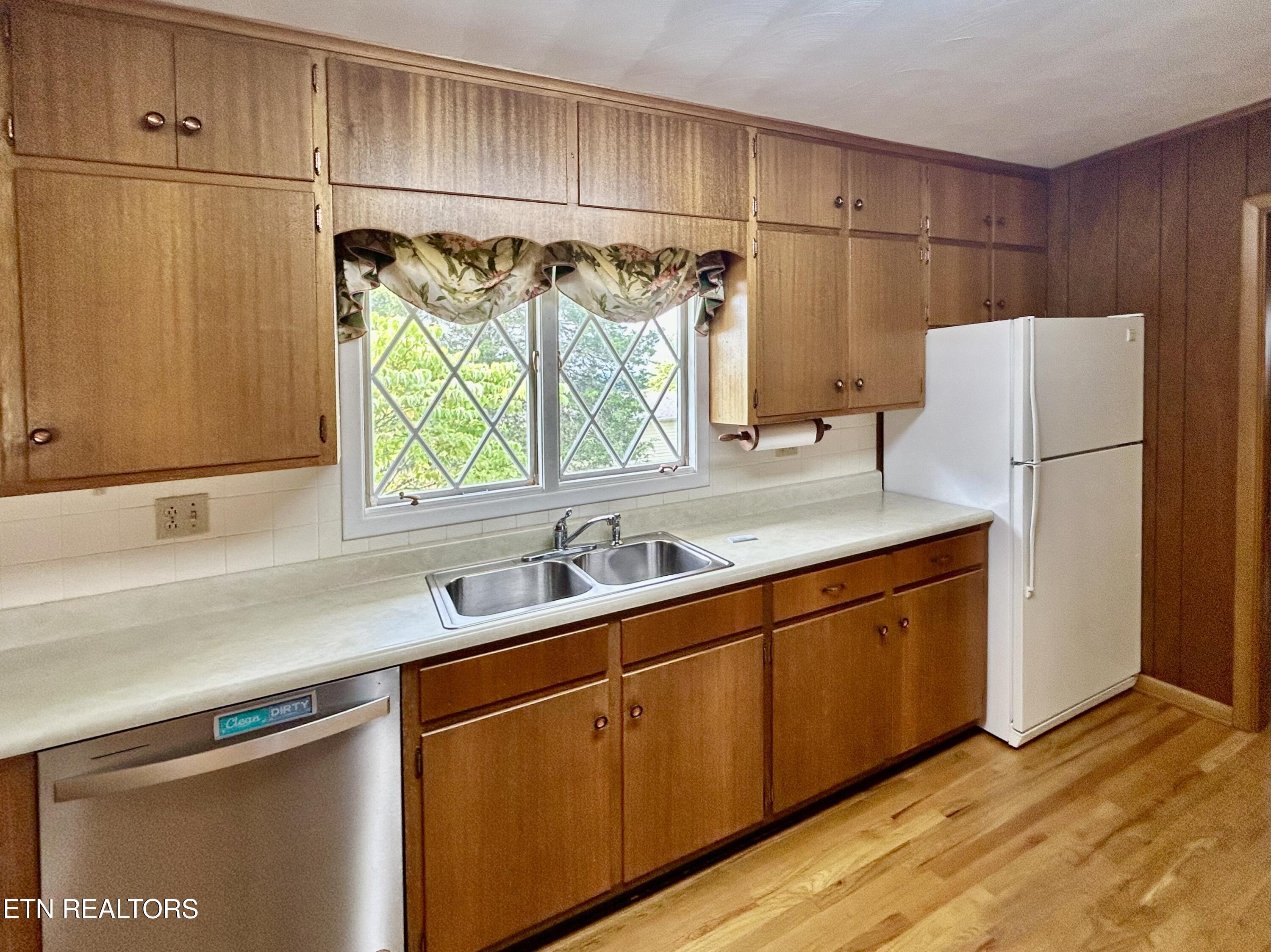 1427 Laurel Hills Circle Jefferson City TN 37760