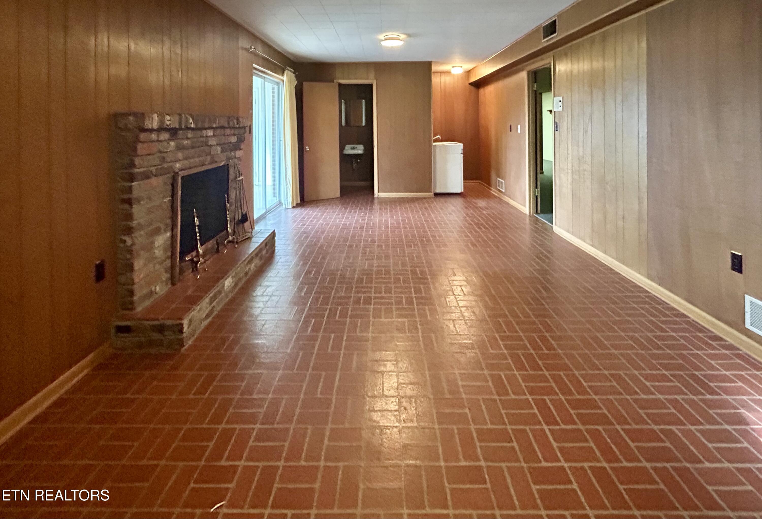 1427 Laurel Hills Circle Jefferson City TN 37760