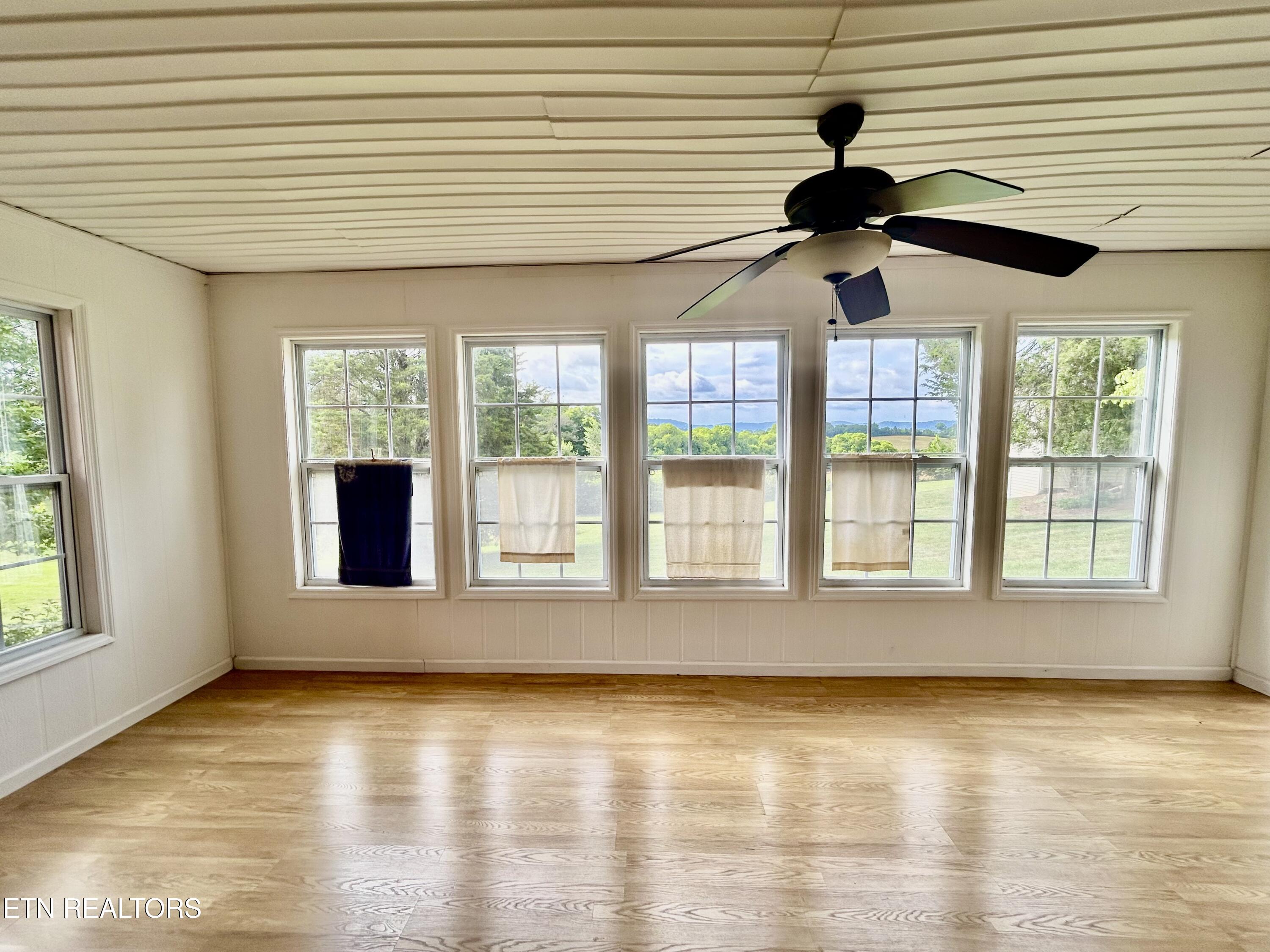 1427 Laurel Hills Circle Jefferson City TN 37760