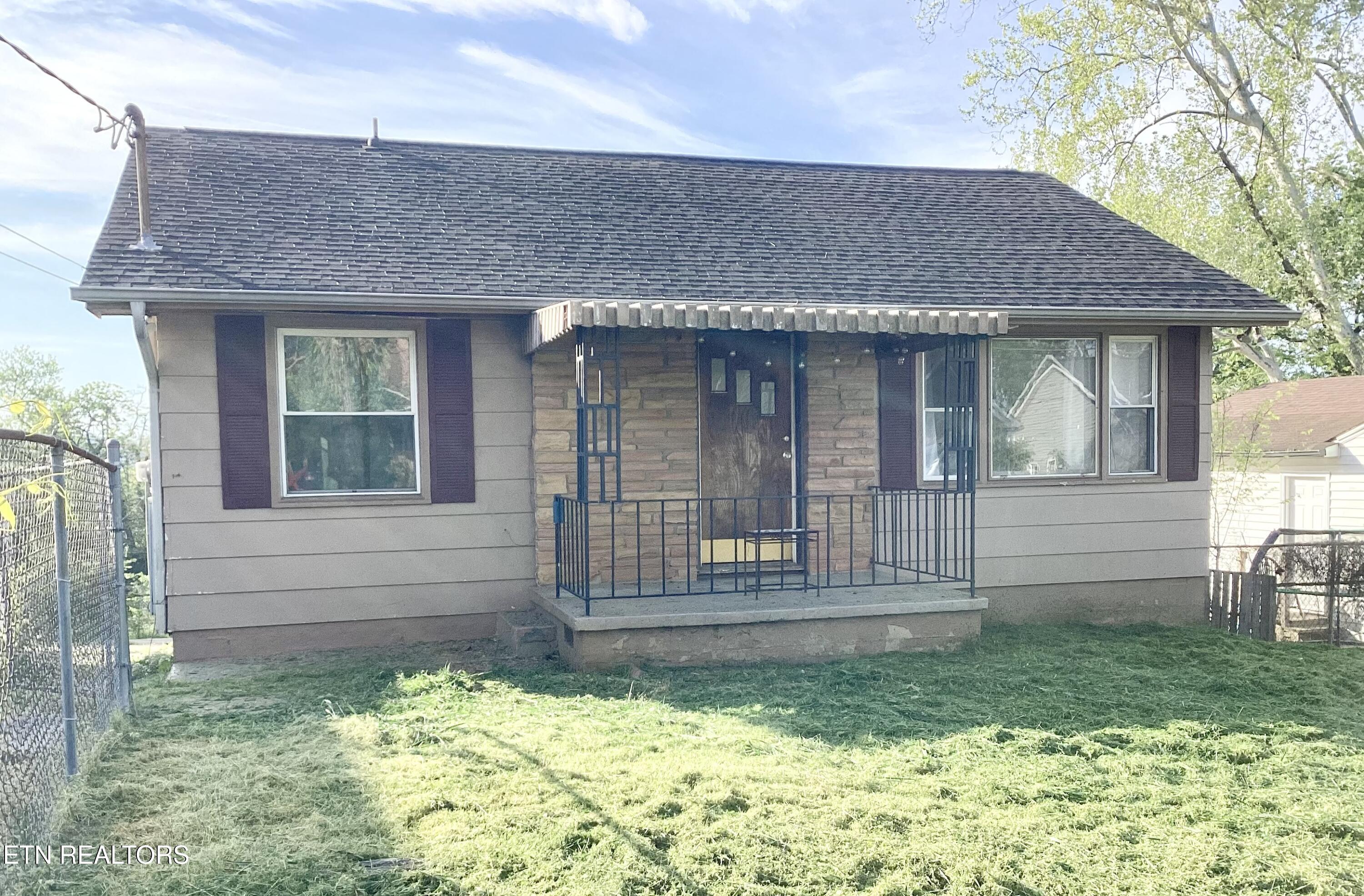 2638 Summitt Avenue Knoxville TN 37917