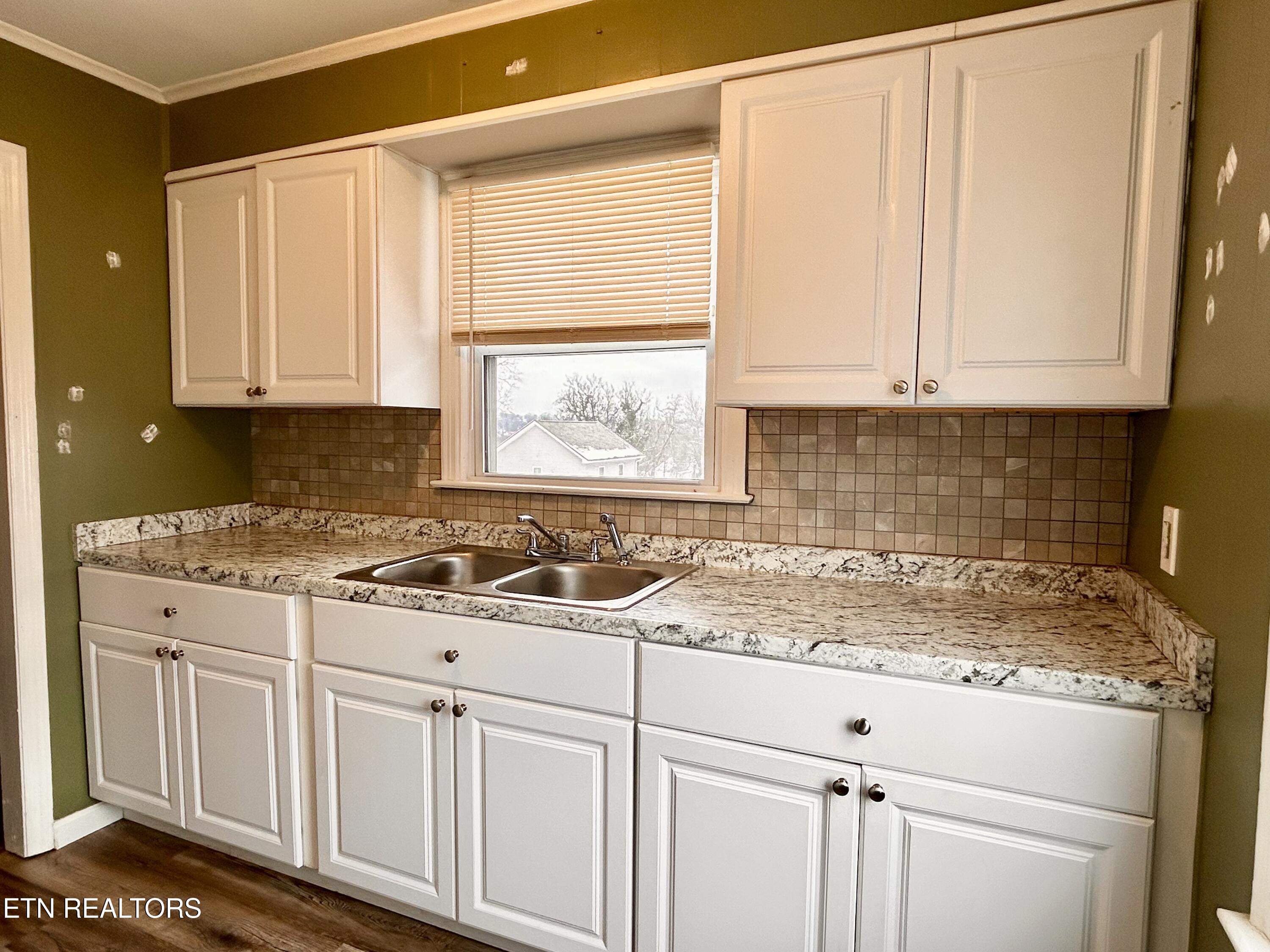 2638 Summitt Avenue Knoxville TN 37917