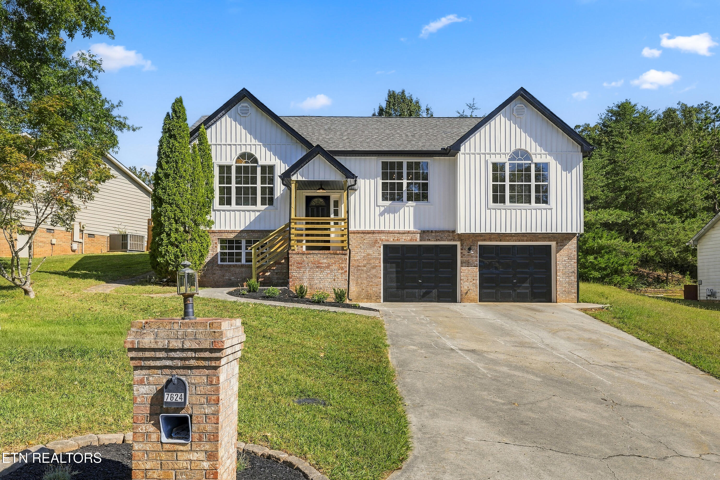 7624 Gracemont Boulevard Knoxville TN 37938