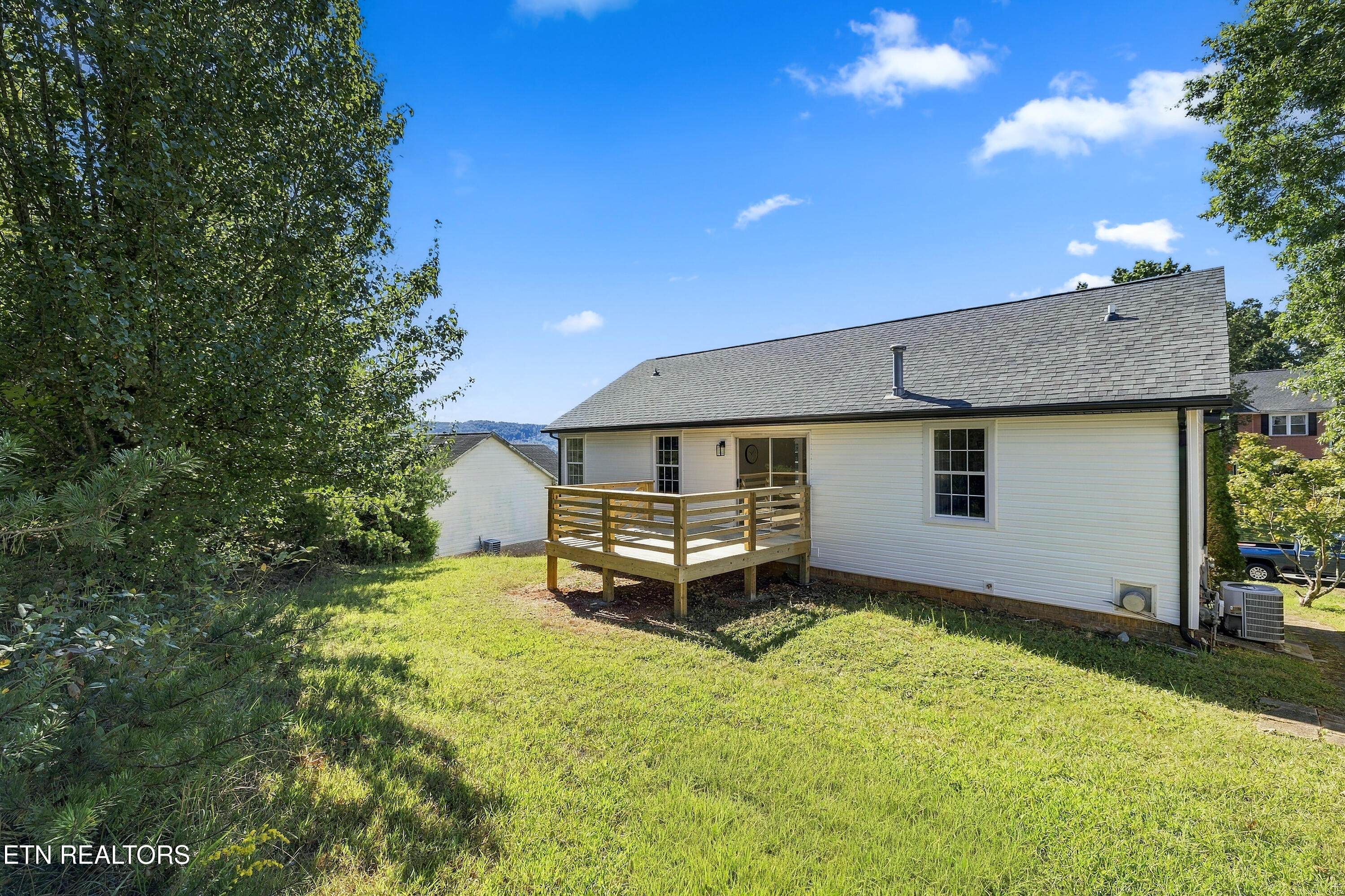 7624 Gracemont Boulevard Knoxville TN 37938