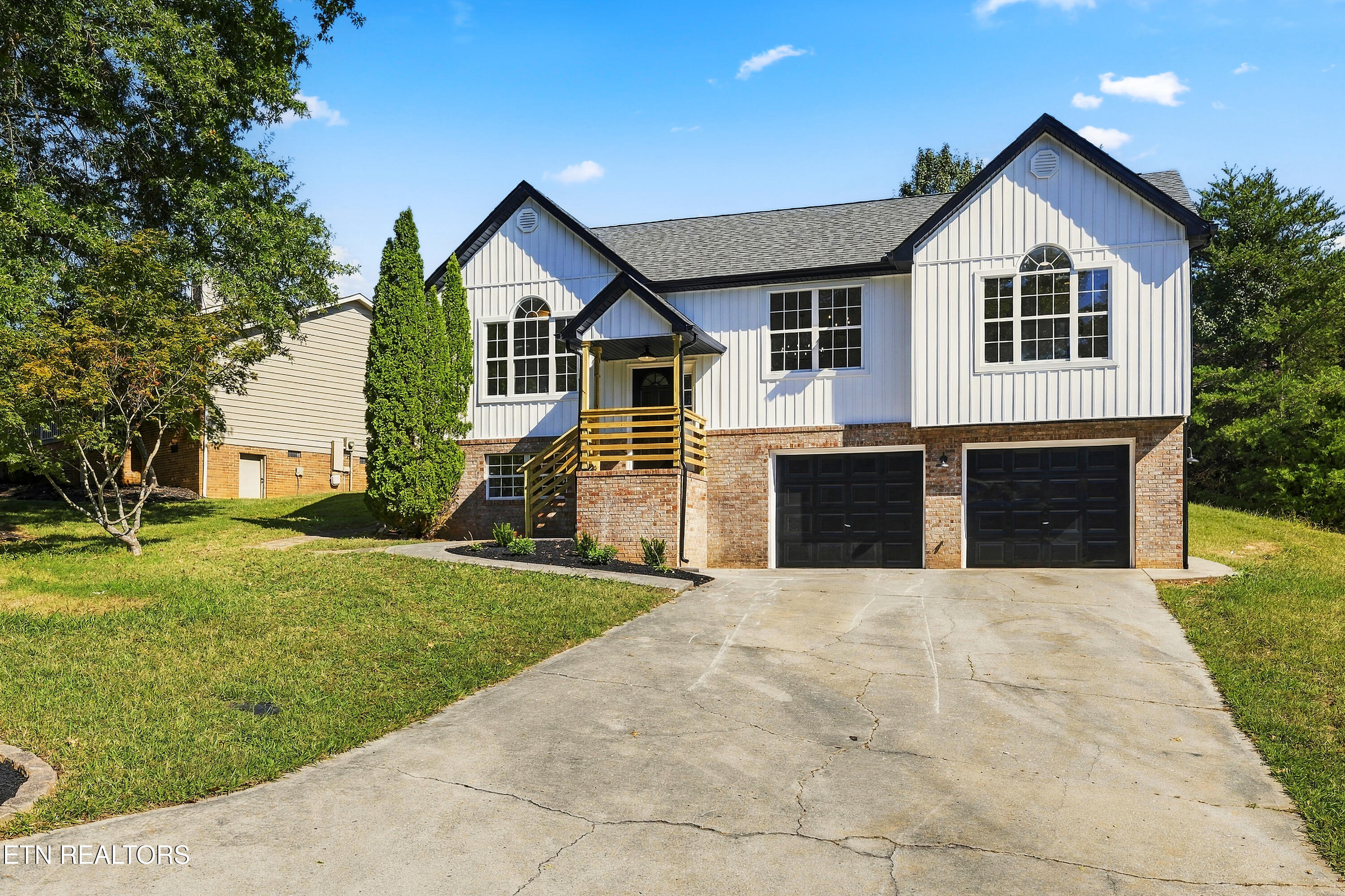 7624 Gracemont Boulevard Knoxville TN 37938