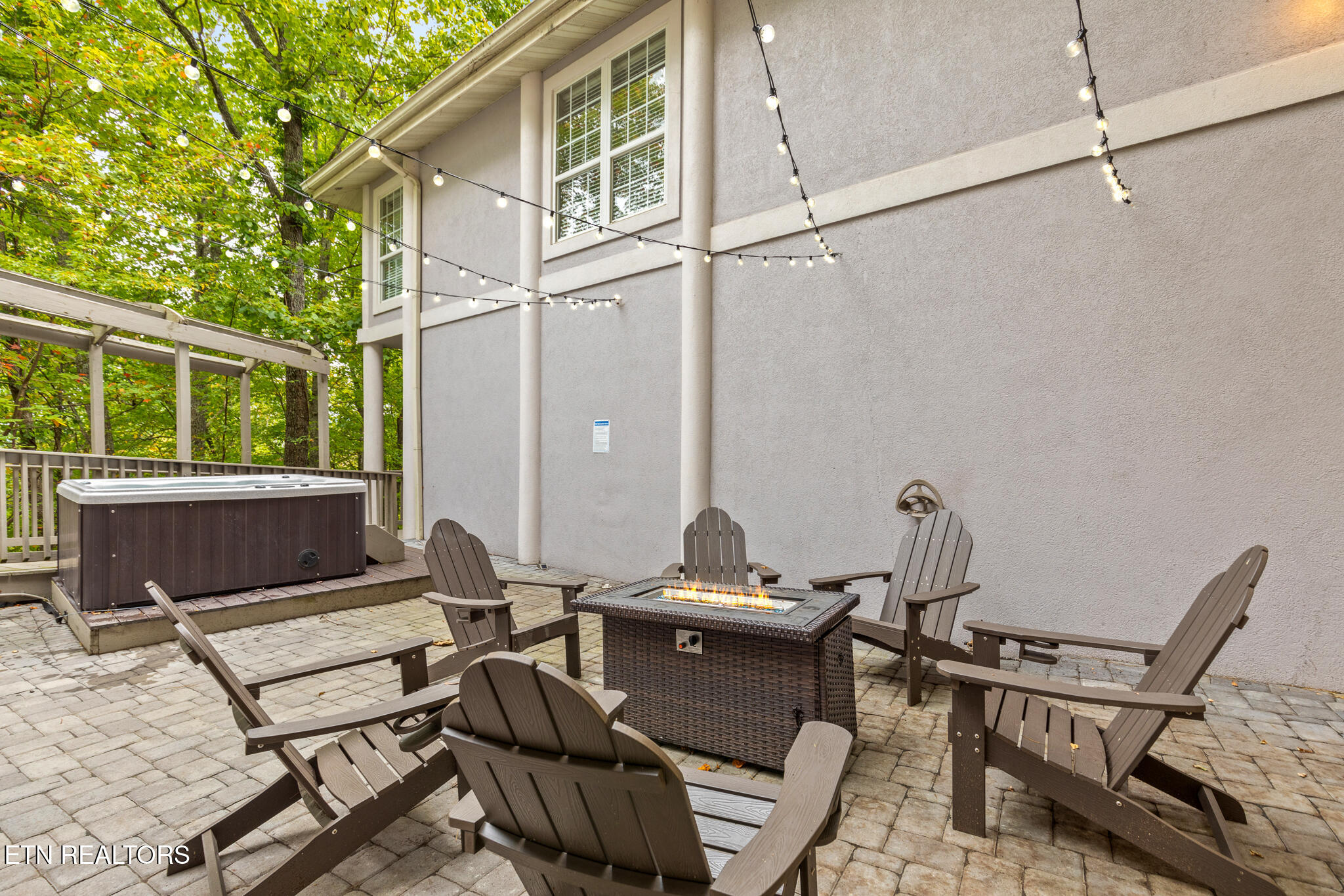 838 Holly Branch Drive Gatlinburg TN 37738