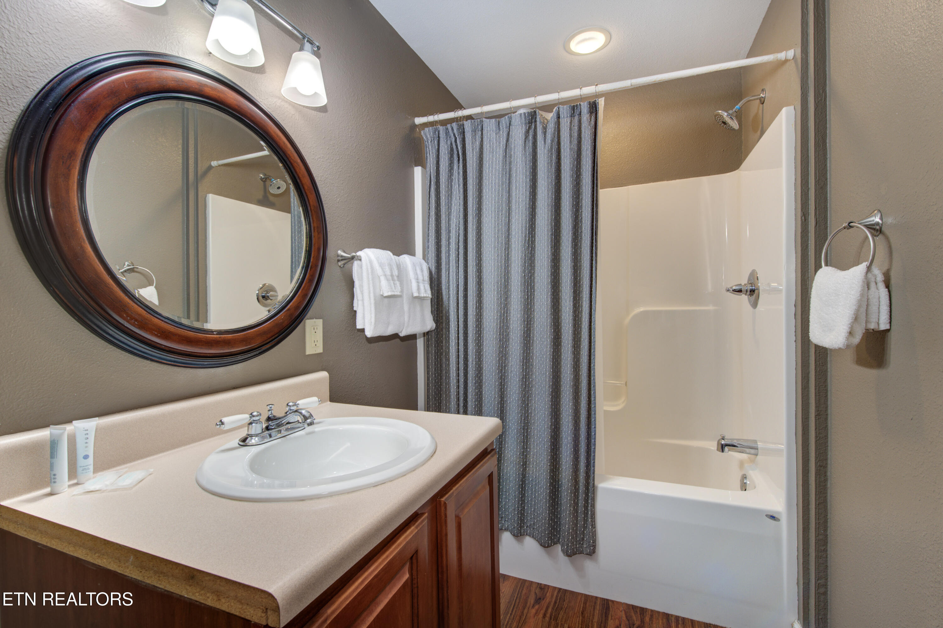 838 Holly Branch Drive Gatlinburg TN 37738