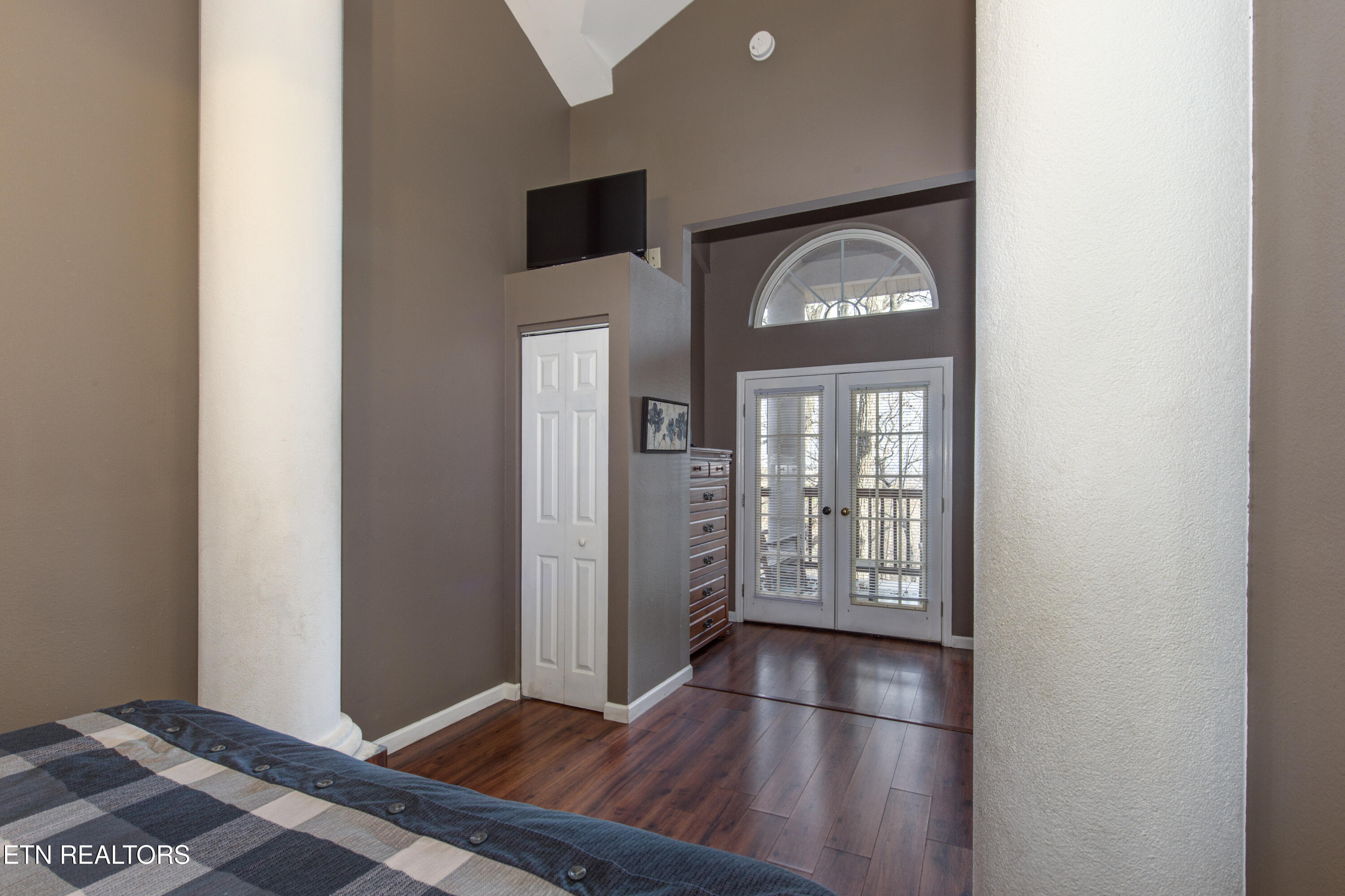 838 Holly Branch Drive Gatlinburg TN 37738