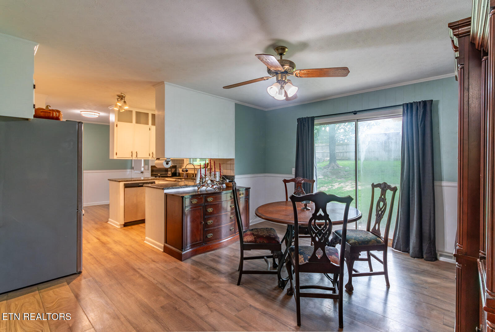 112 S Hummingbird Lane Dickson TN 37055