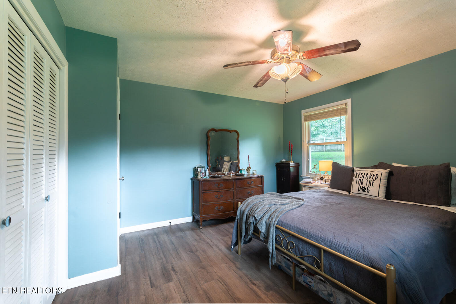112 S Hummingbird Lane Dickson TN 37055