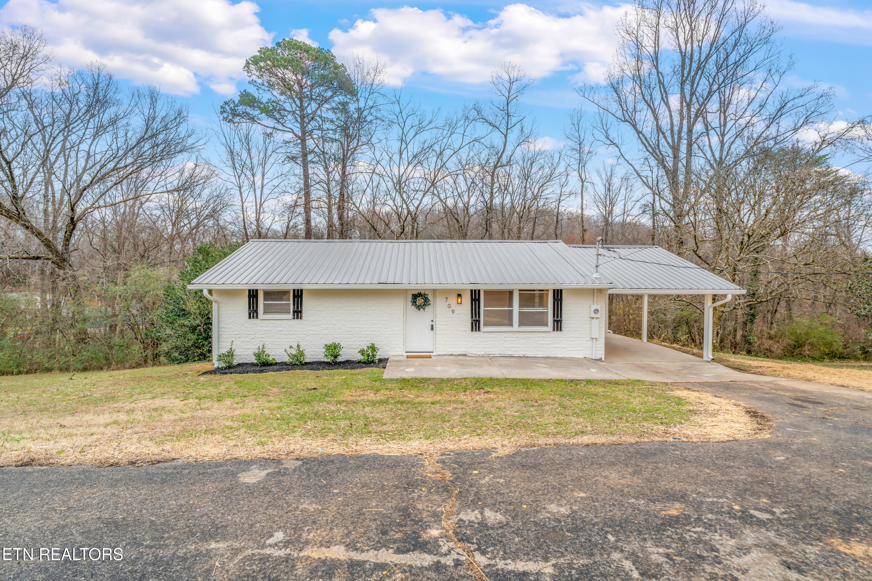 709 Foust Carney Road Powell TN 37849