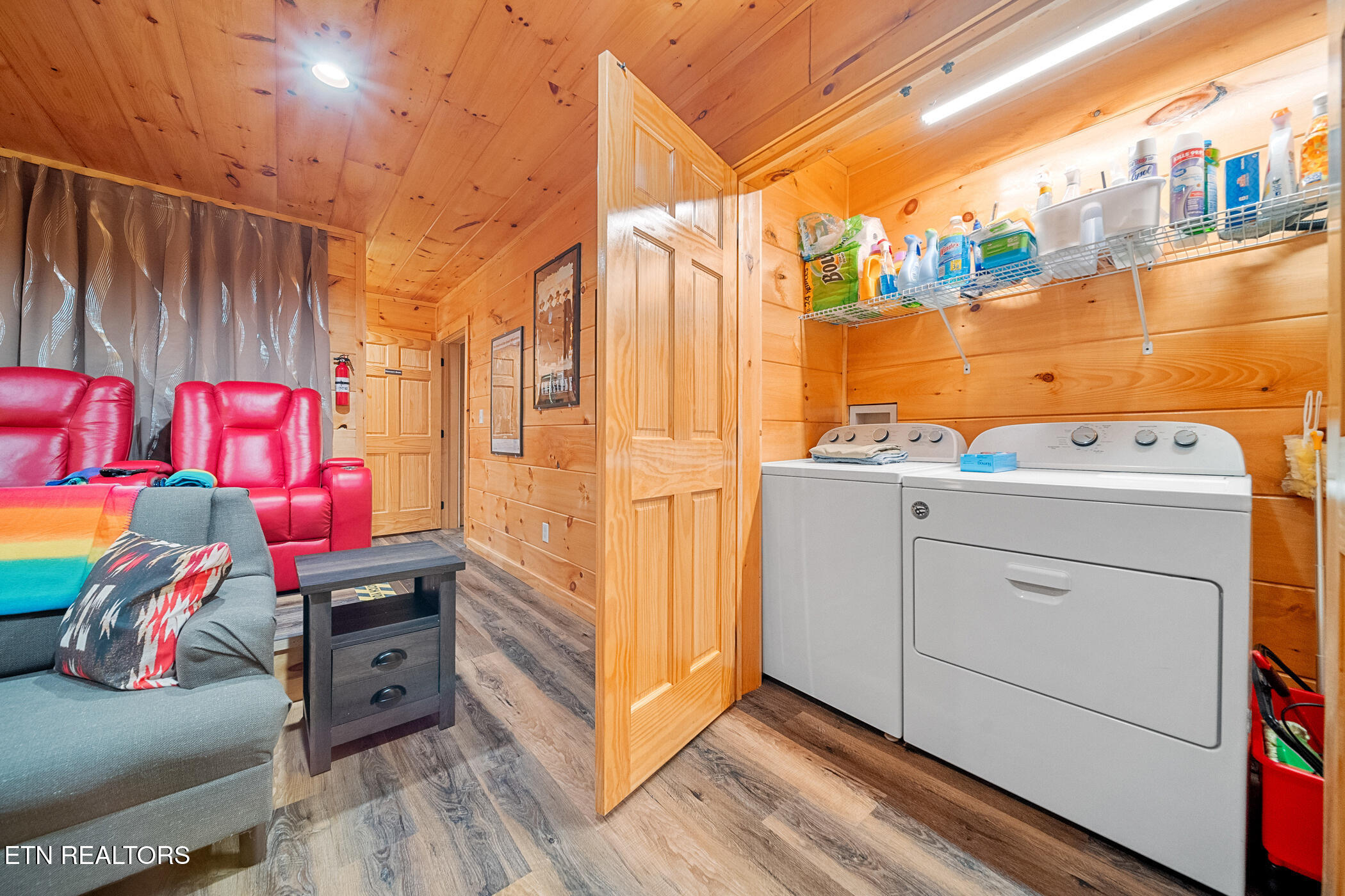 2058 Eagle Feather Drive Sevierville TN 37876