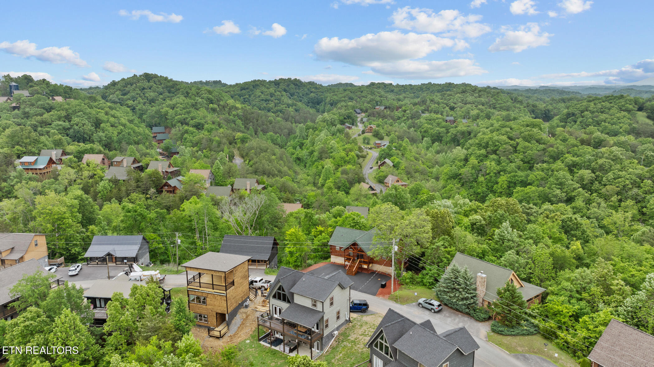 2058 Eagle Feather Drive Sevierville TN 37876