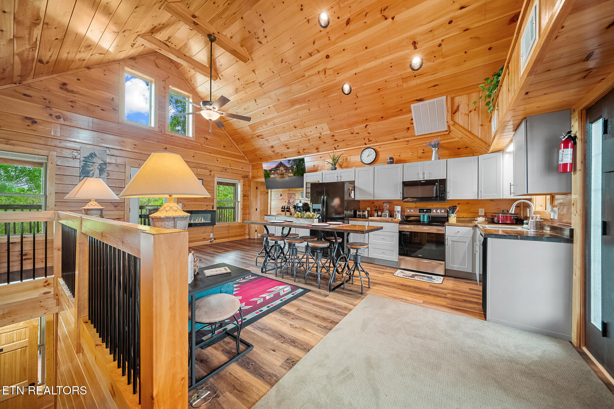 2058 Eagle Feather Drive Sevierville TN 37876