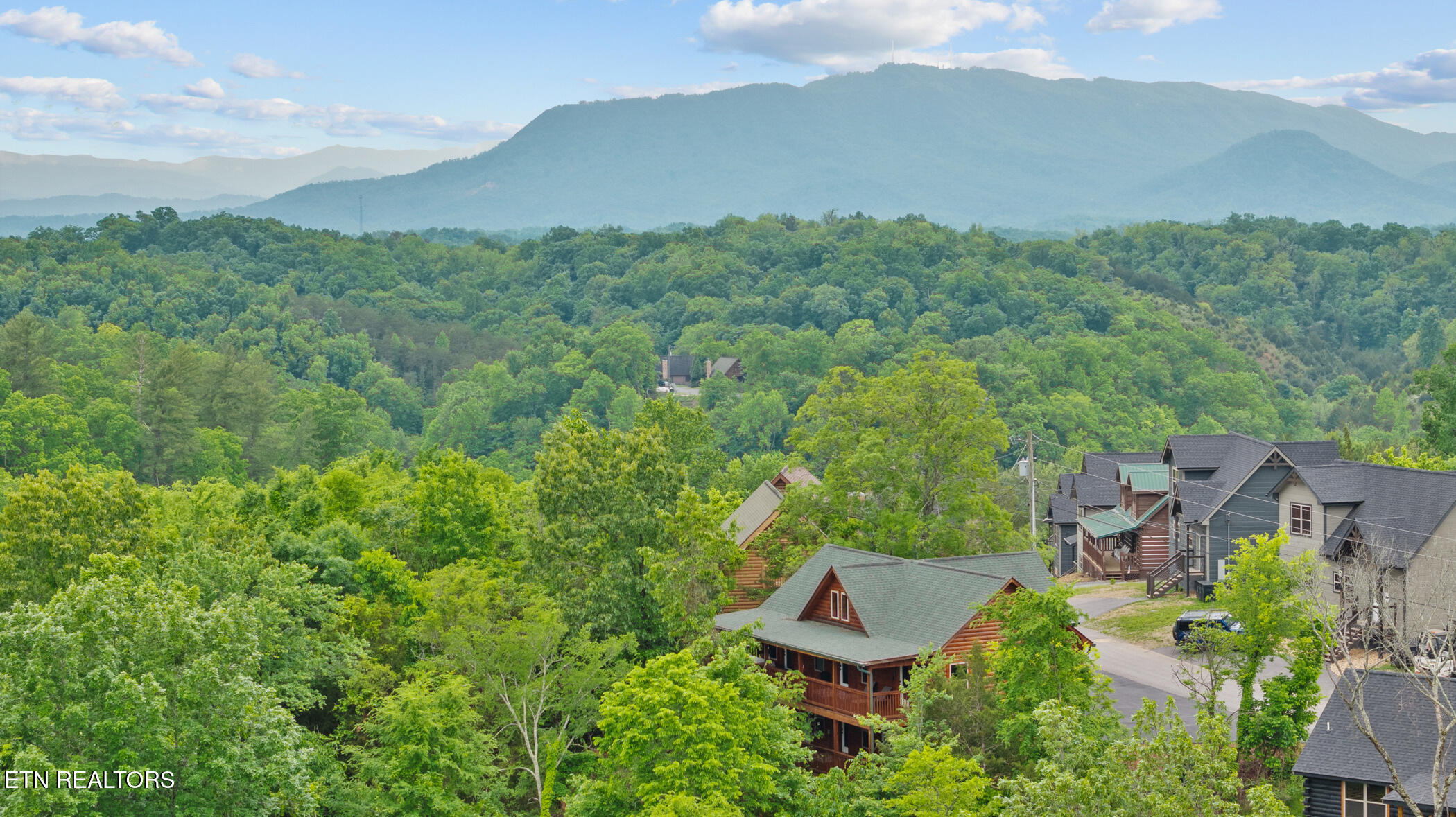 2058 Eagle Feather Drive Sevierville TN 37876