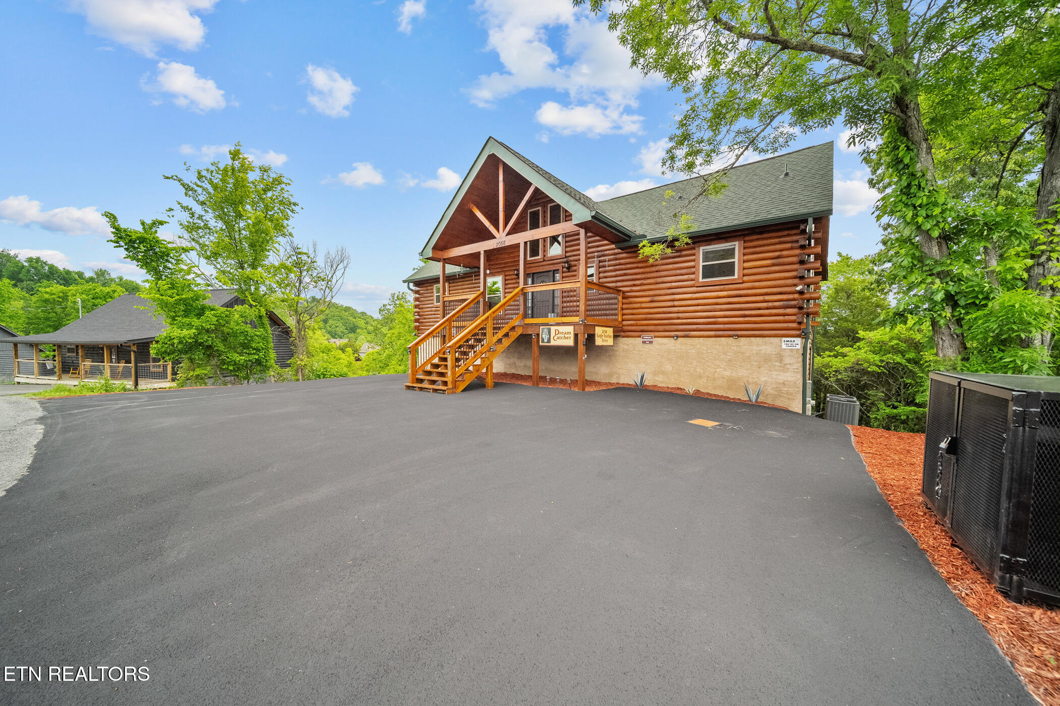 2058 Eagle Feather Drive Sevierville TN 37876