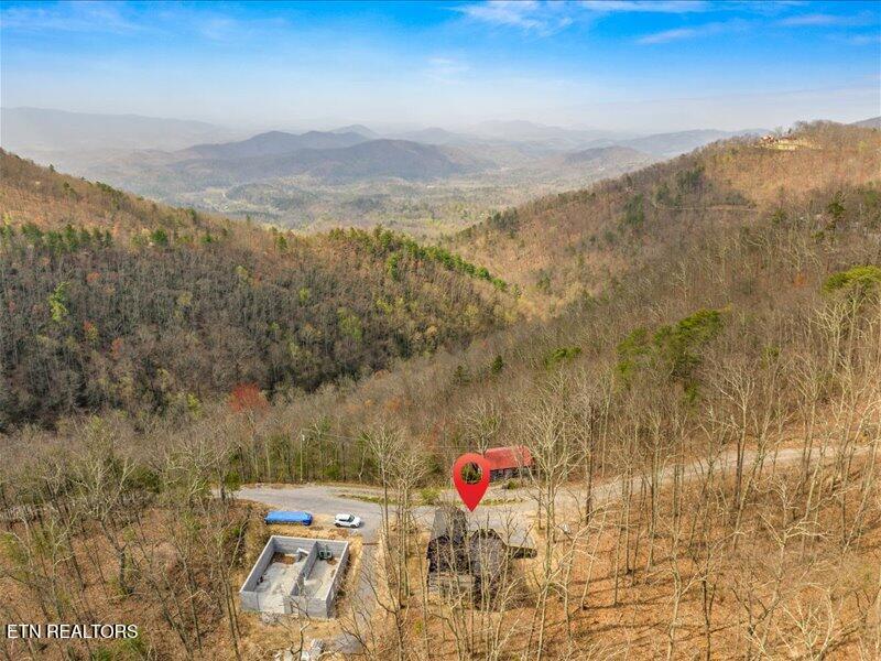 1114 Red Maple Lane Sevierville TN 37876