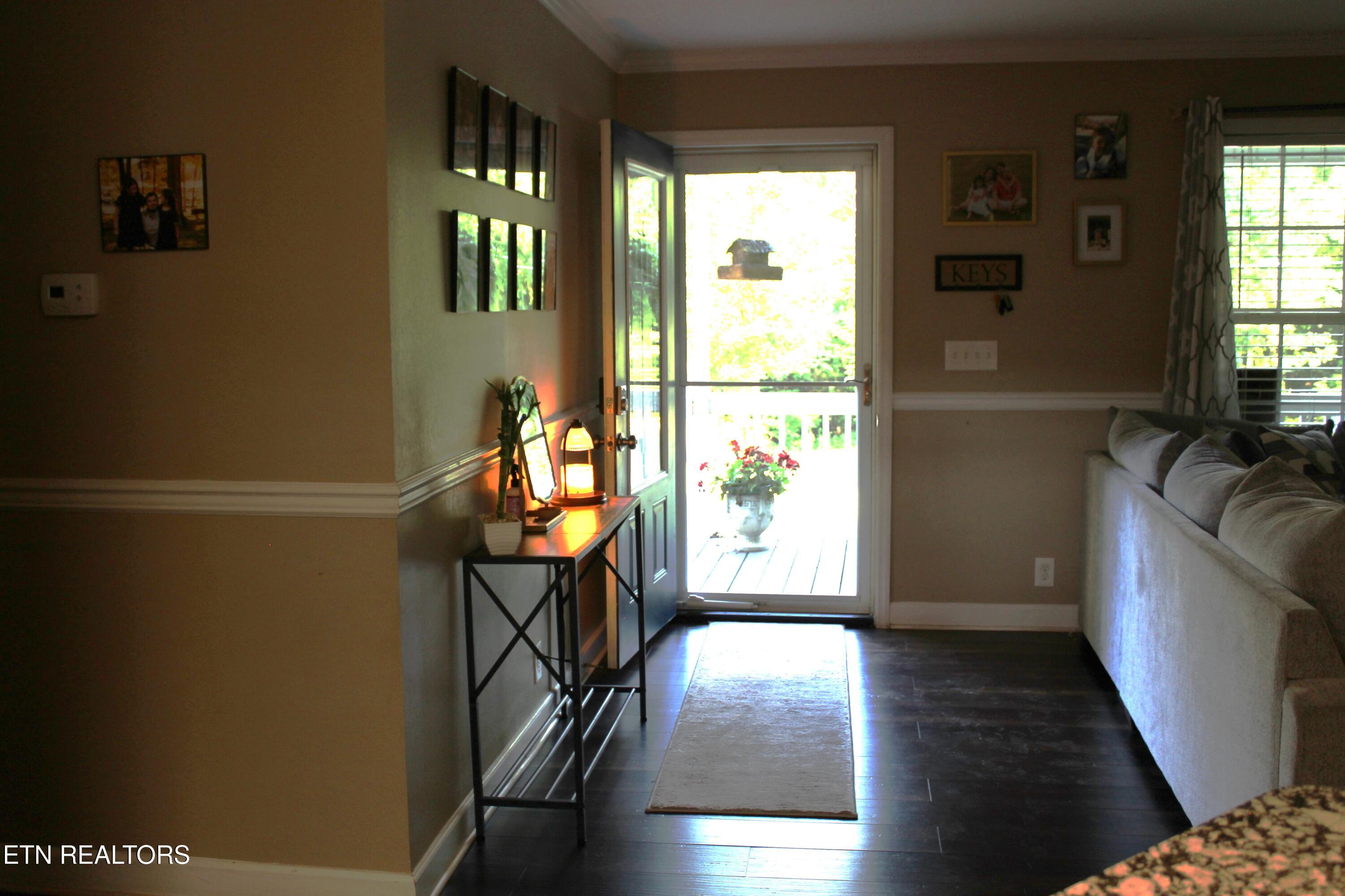 4433 Unitia Road Lenoir City TN 37772