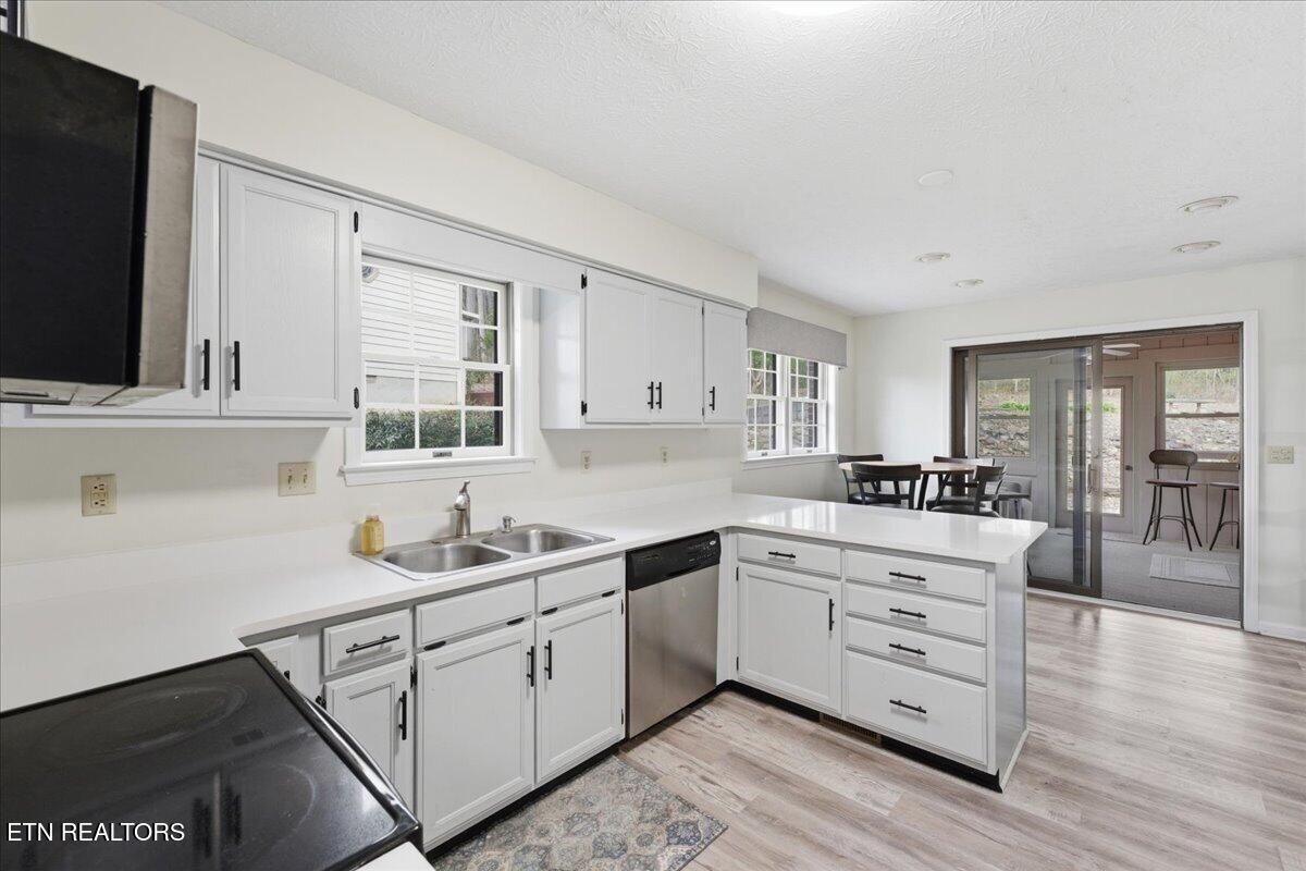 301 Cheestana Way Loudon TN 37774