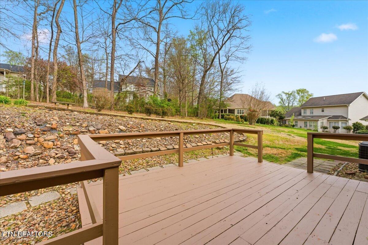 301 Cheestana Way Loudon TN 37774