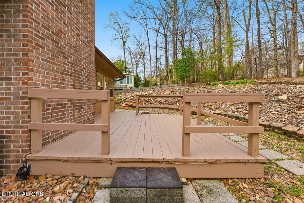 301 Cheestana Way Loudon TN 37774