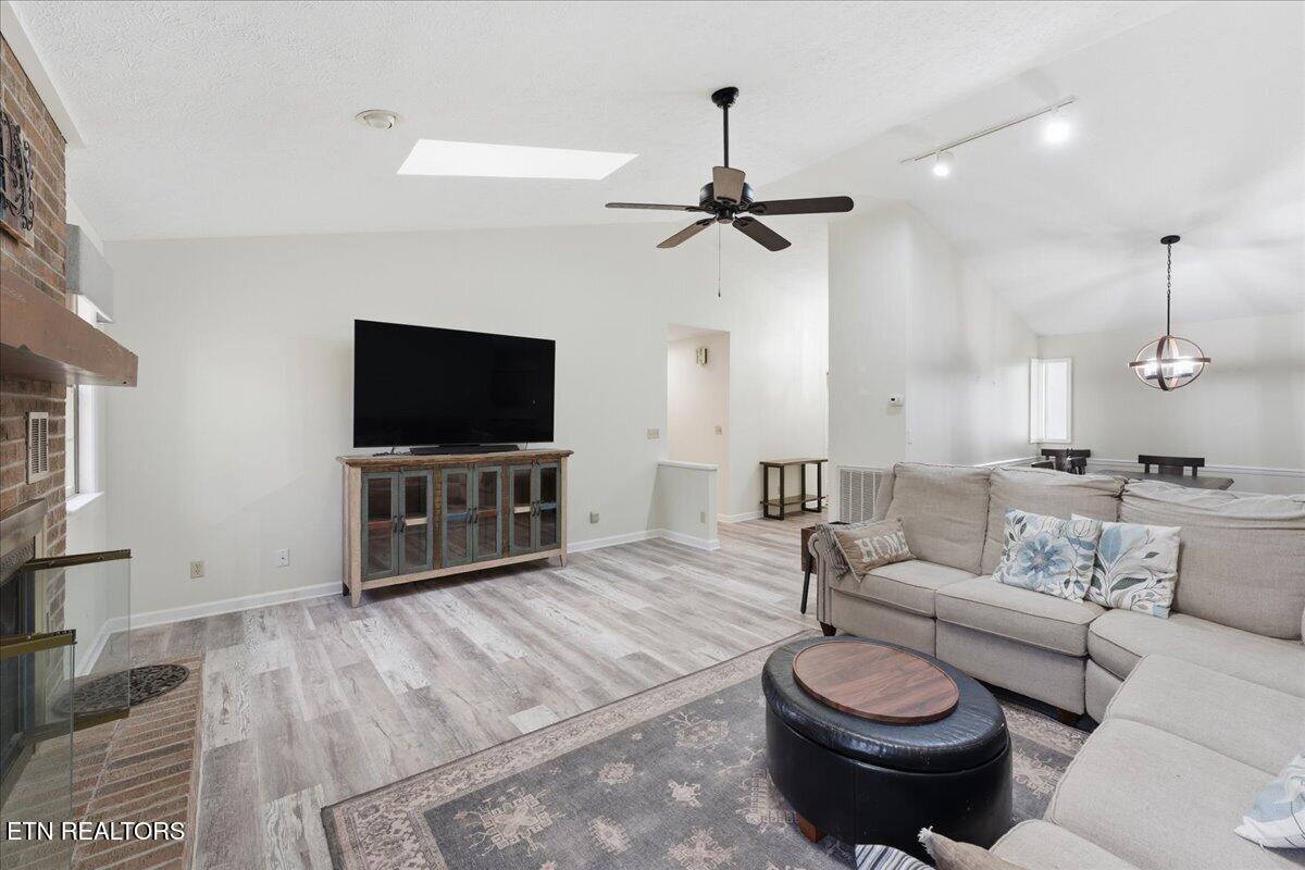 301 Cheestana Way Loudon TN 37774