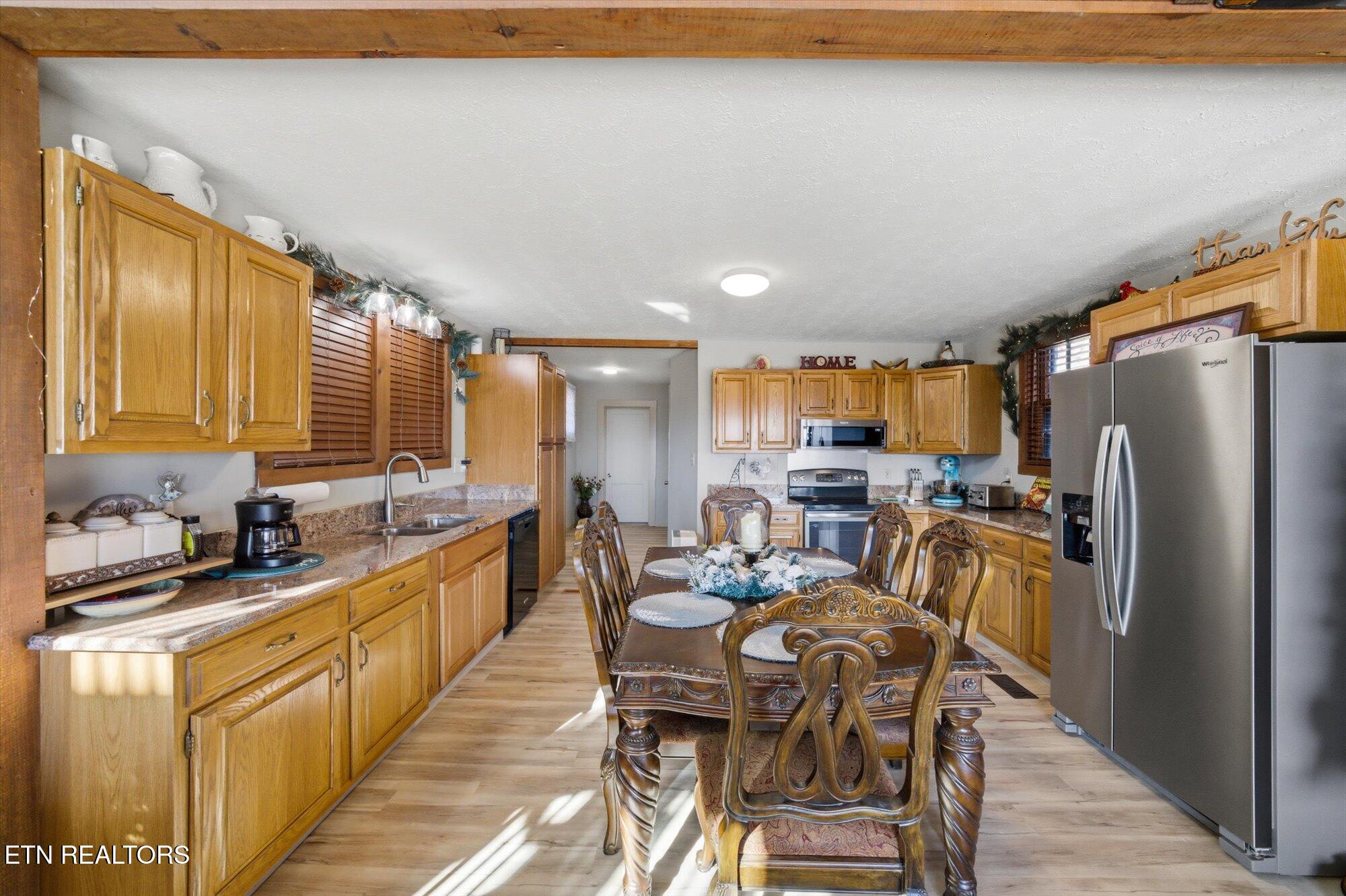 260 Highway 113 White Pine TN 37890