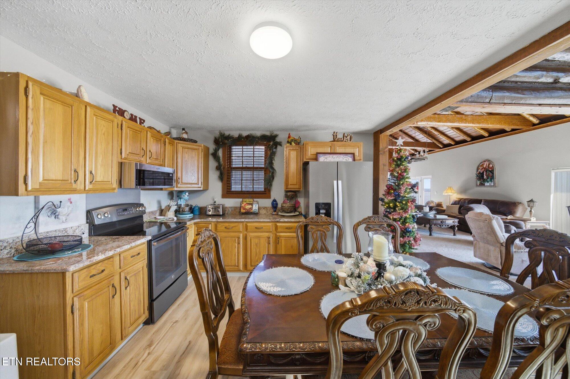 260 Highway 113 White Pine TN 37890