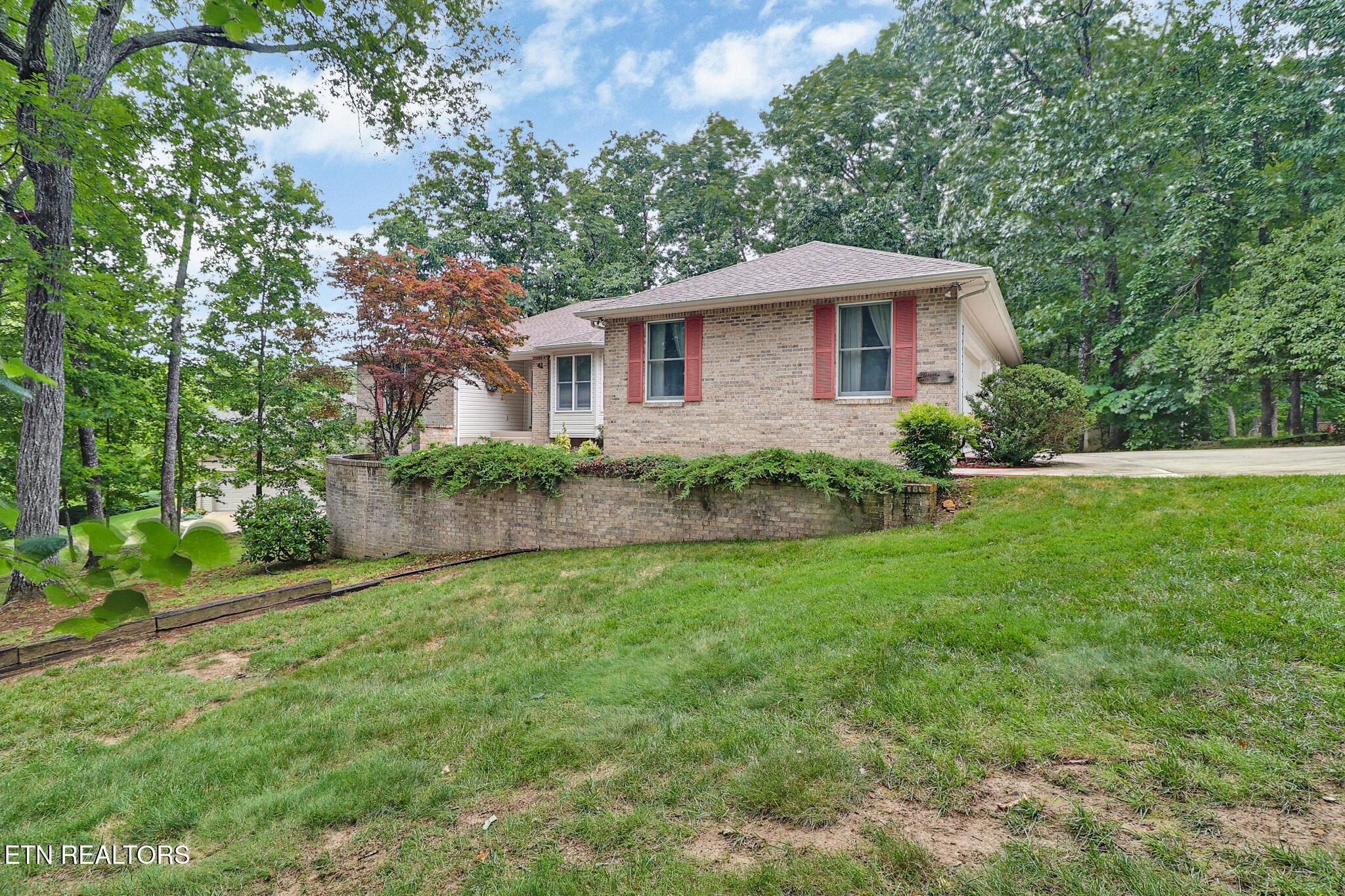 42 Havenridge Place Crossville TN 38558