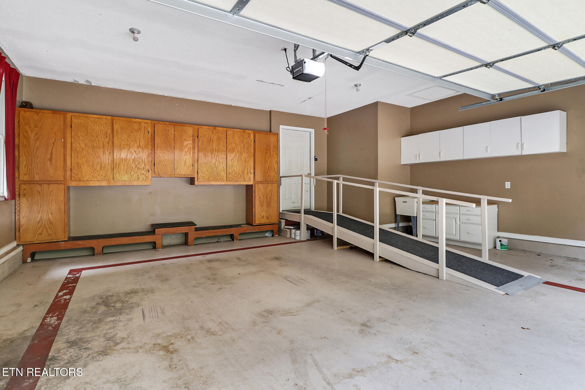 42 Havenridge Place Crossville TN 38558