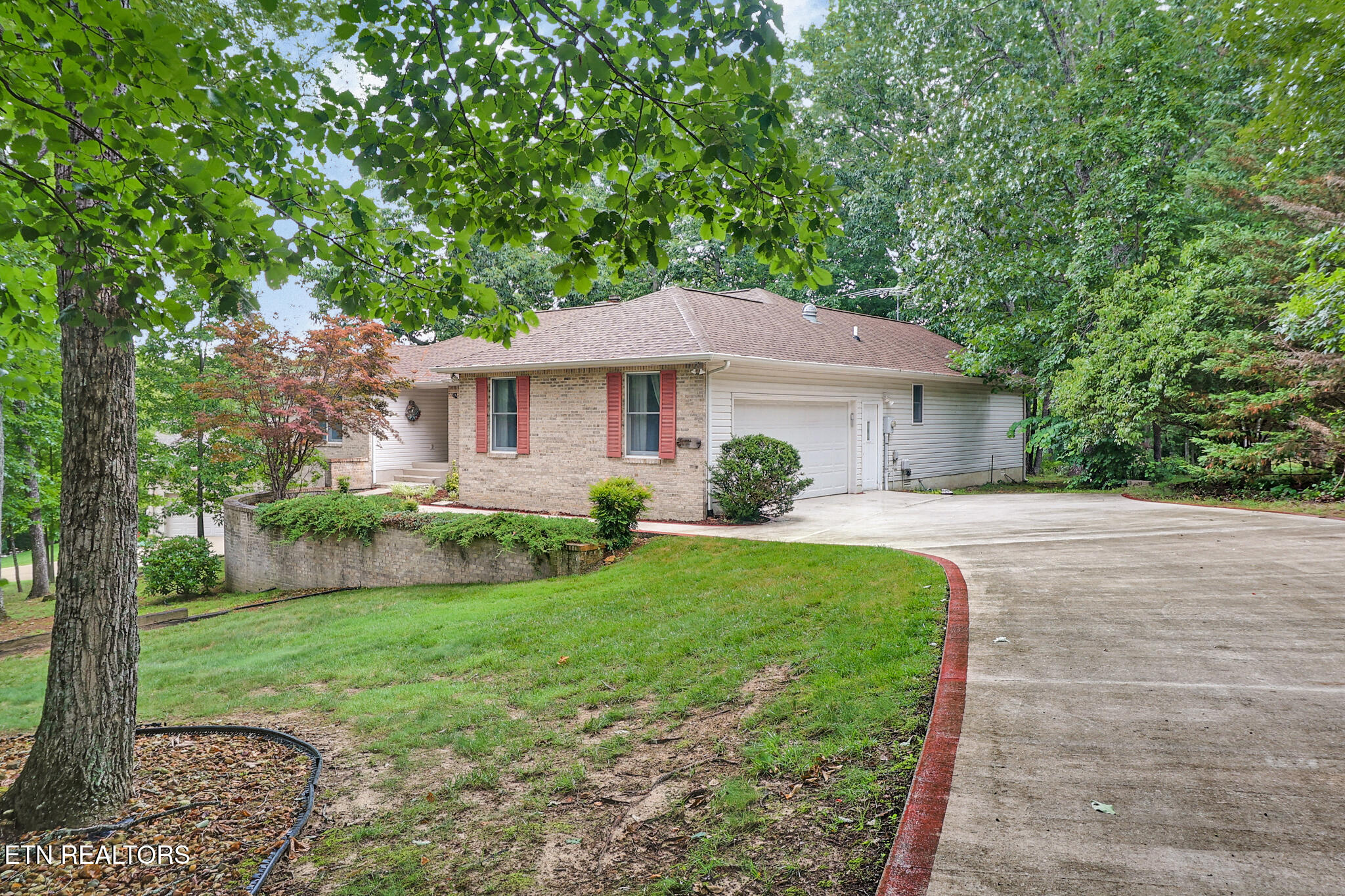 42 Havenridge Place Crossville TN 38558
