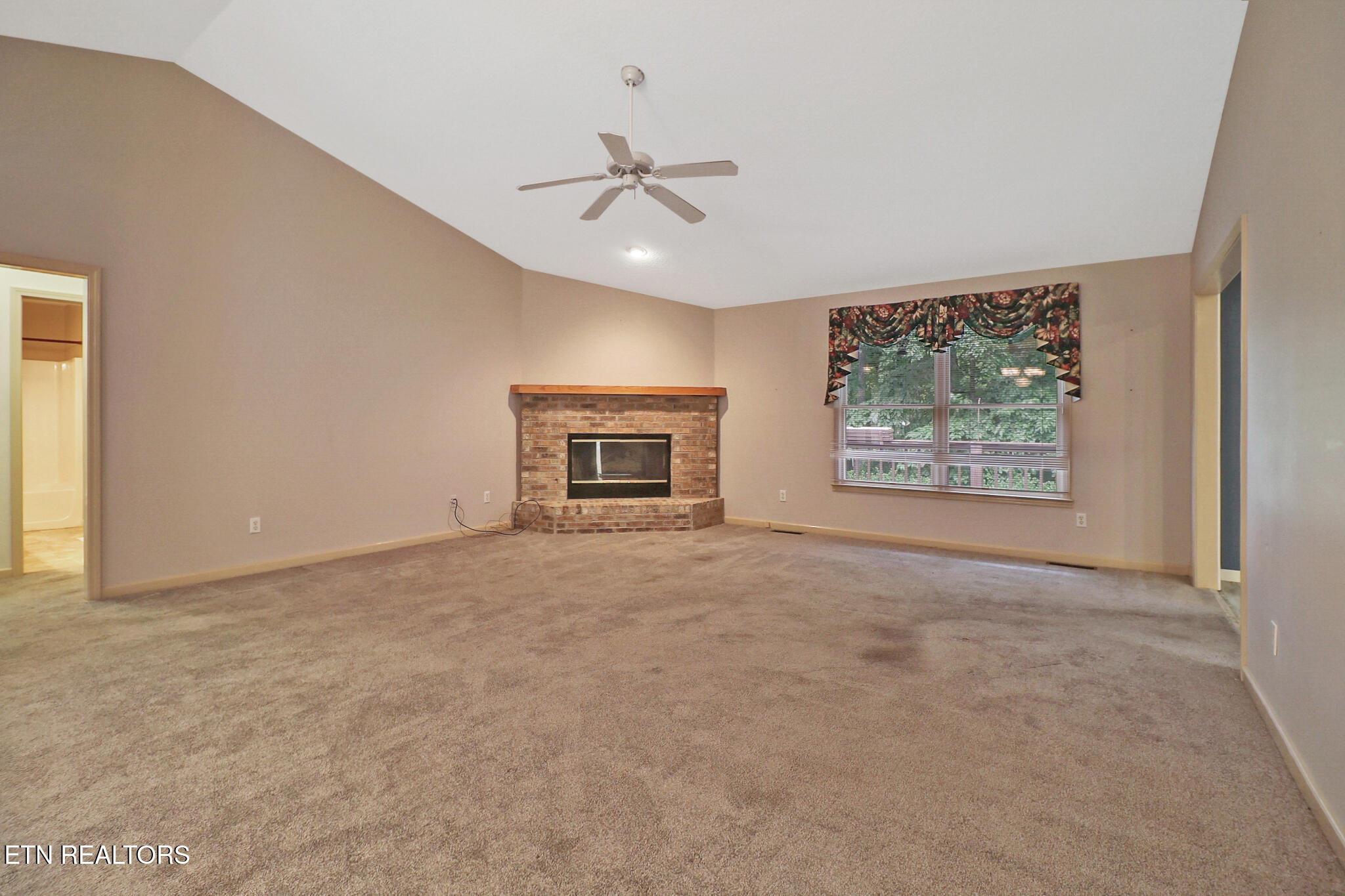 42 Havenridge Place Crossville TN 38558
