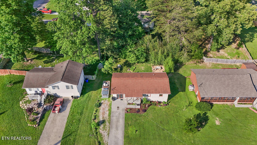 233 Doe Run Boulevard Clinton TN 37716