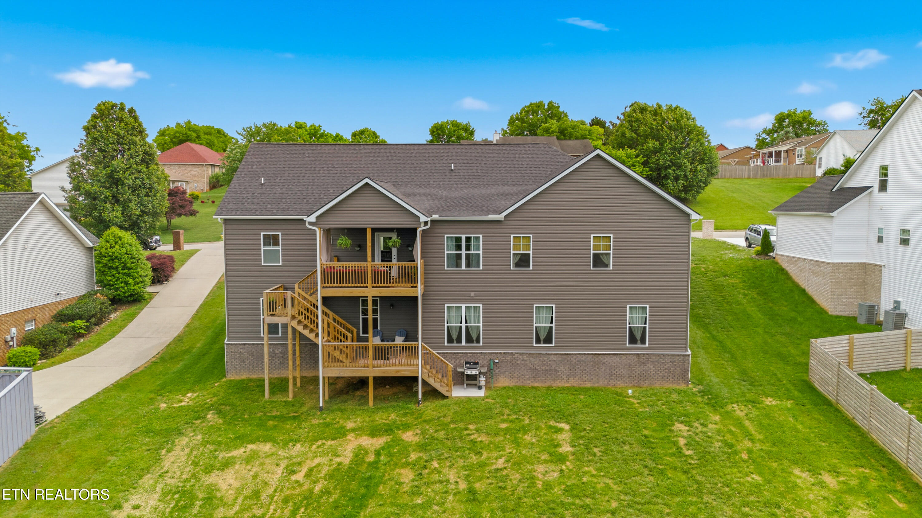229 Ridgefield Drive Maryville TN 37804