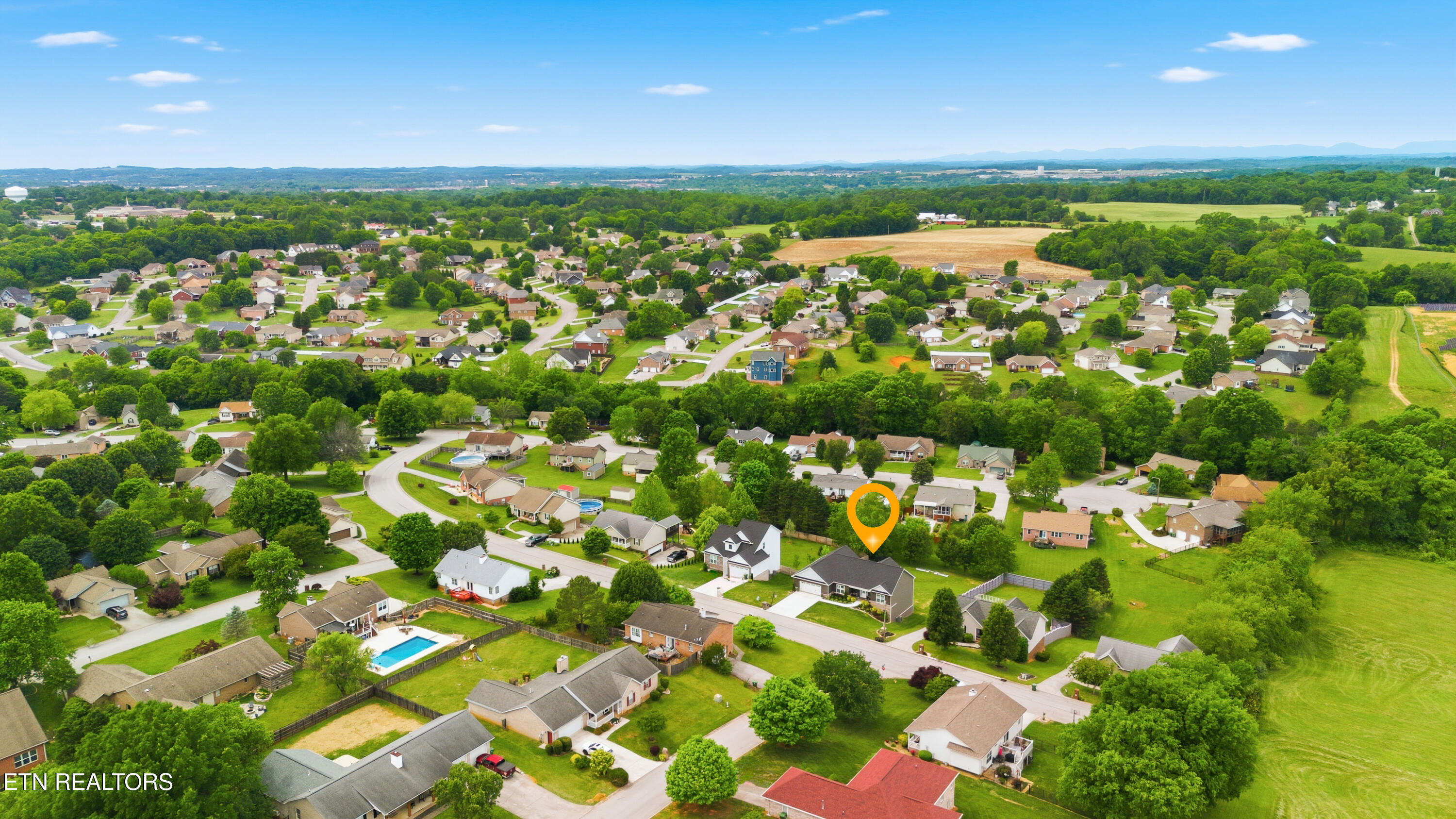 229 Ridgefield Drive Maryville TN 37804