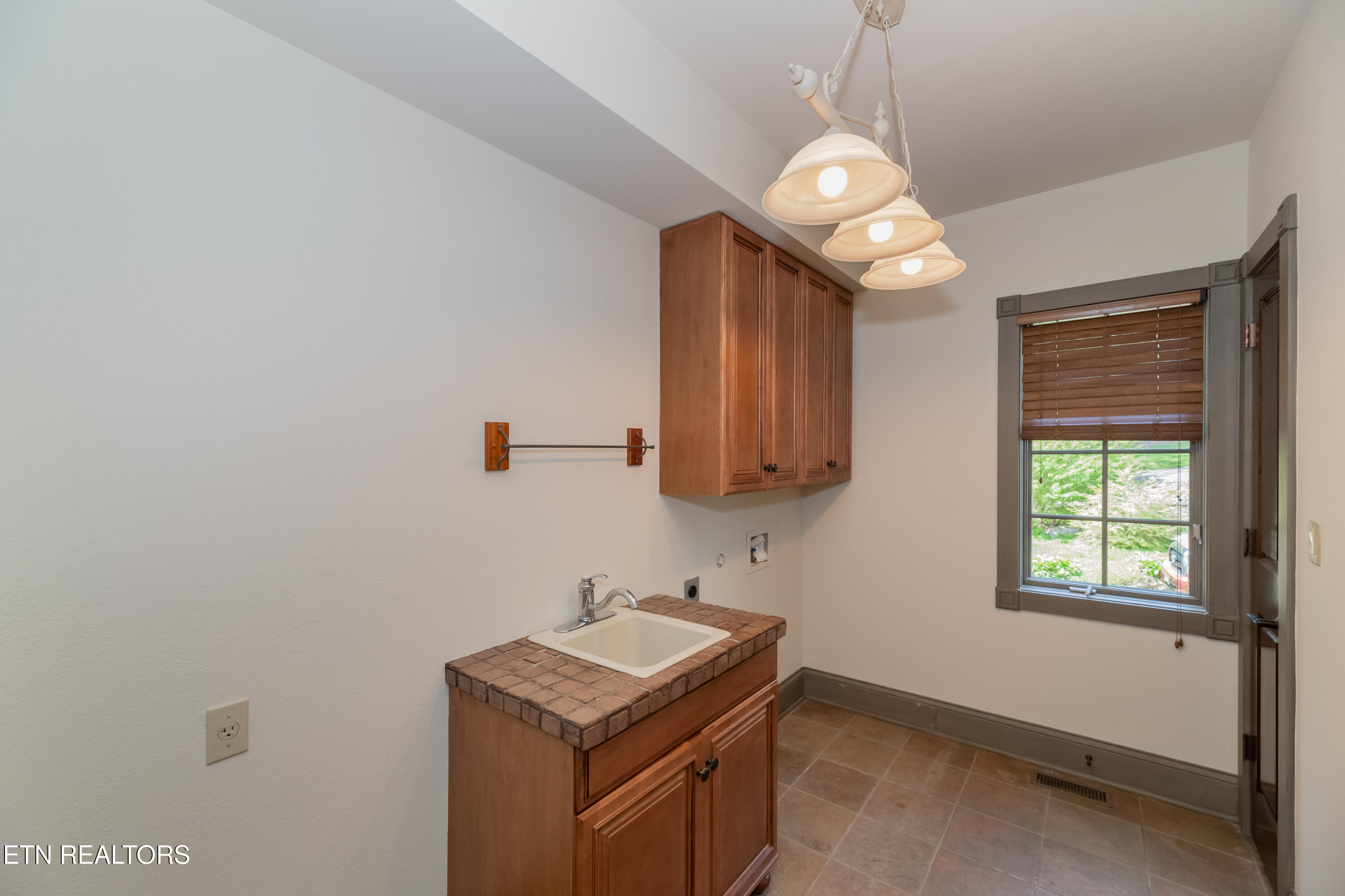 1052 Craigland Court Knoxville TN 37919