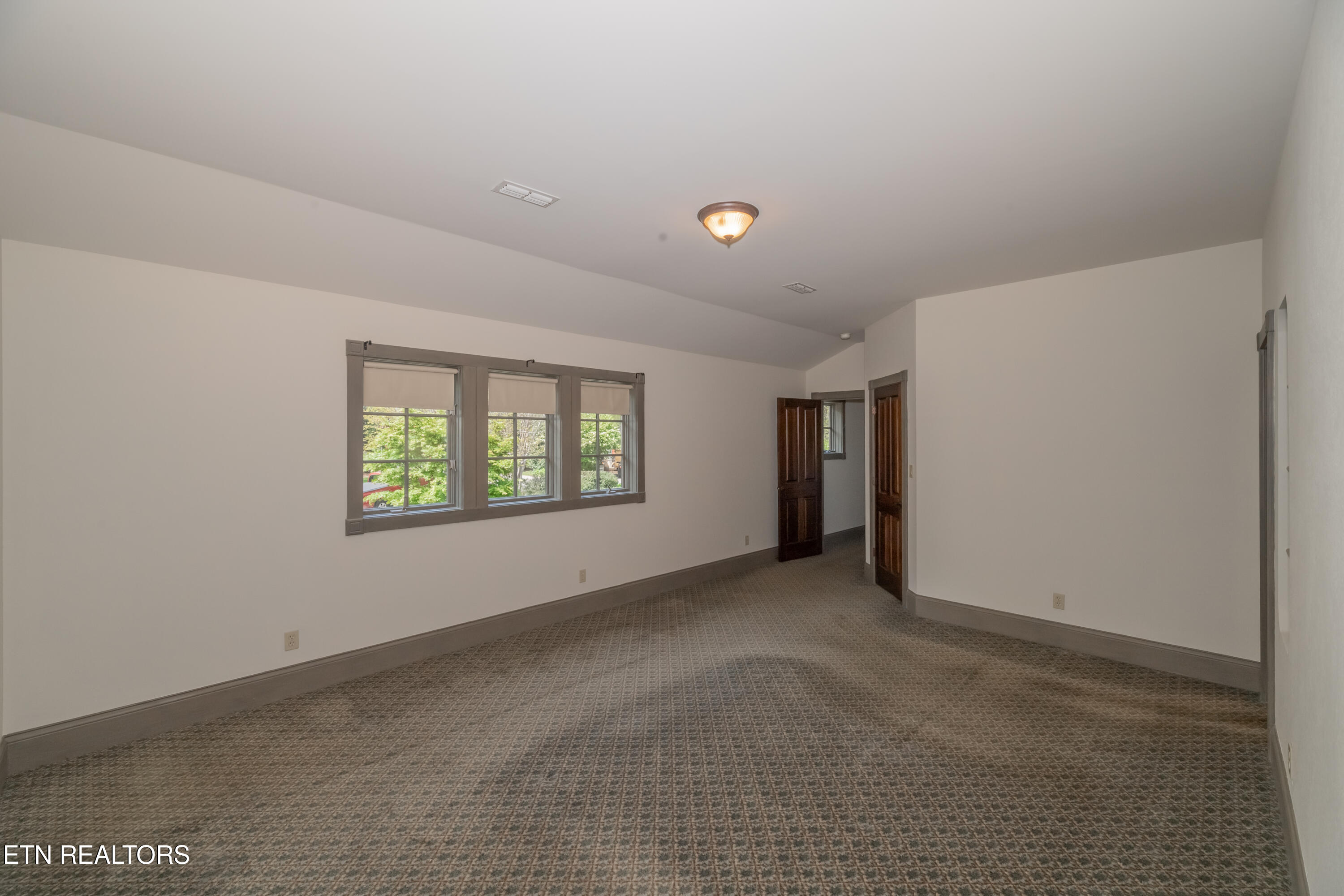 1052 Craigland Court Knoxville TN 37919