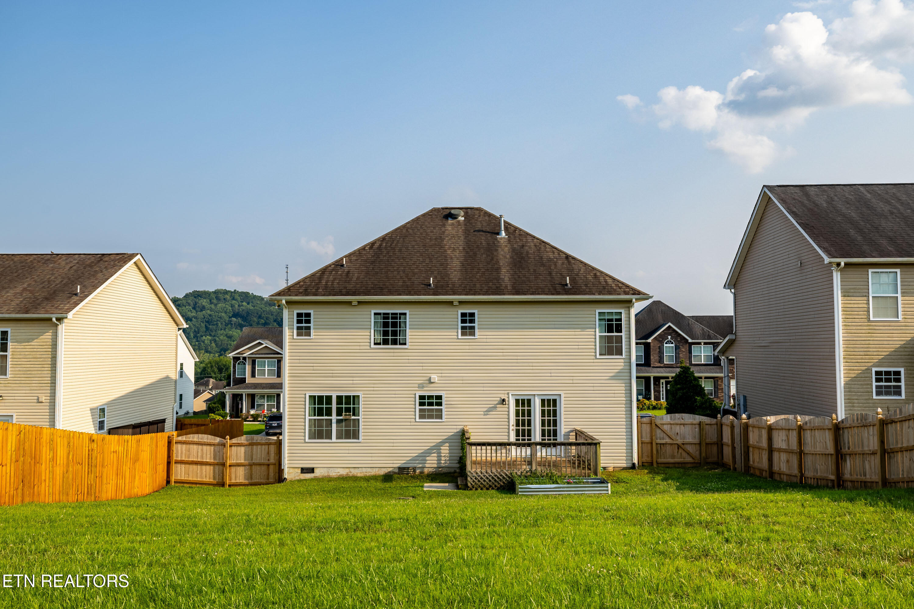1821 Point Wood Drive Knoxville TN 37920