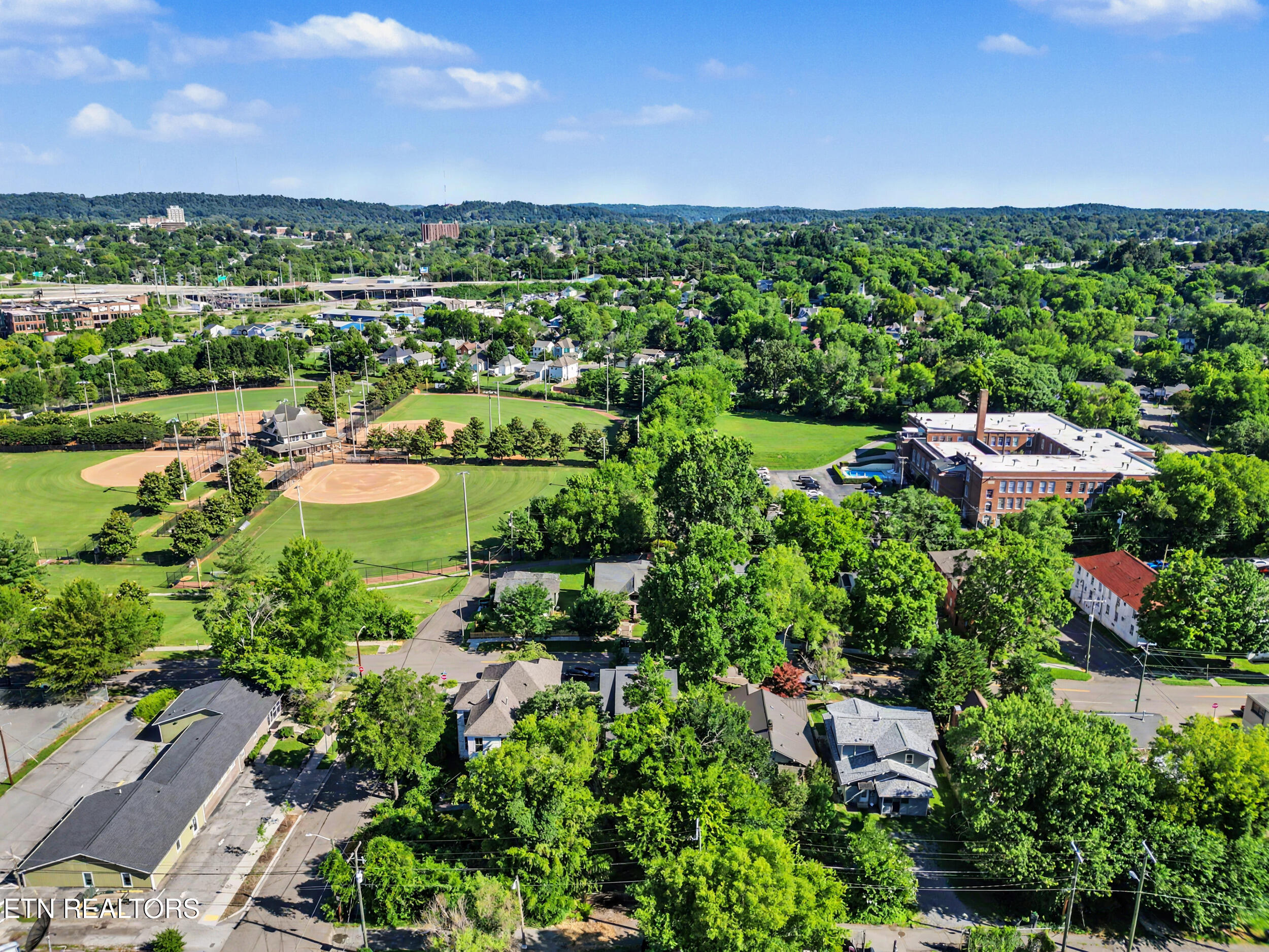 1704 E 5th Avenue Knoxville TN 37917