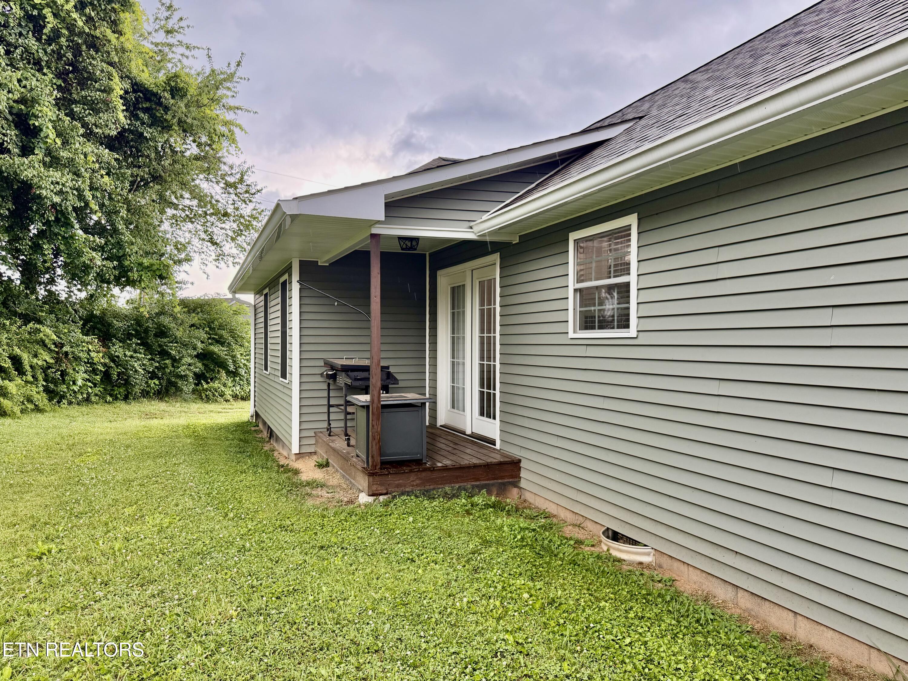 127 Kars Lane Tazewell TN 37879