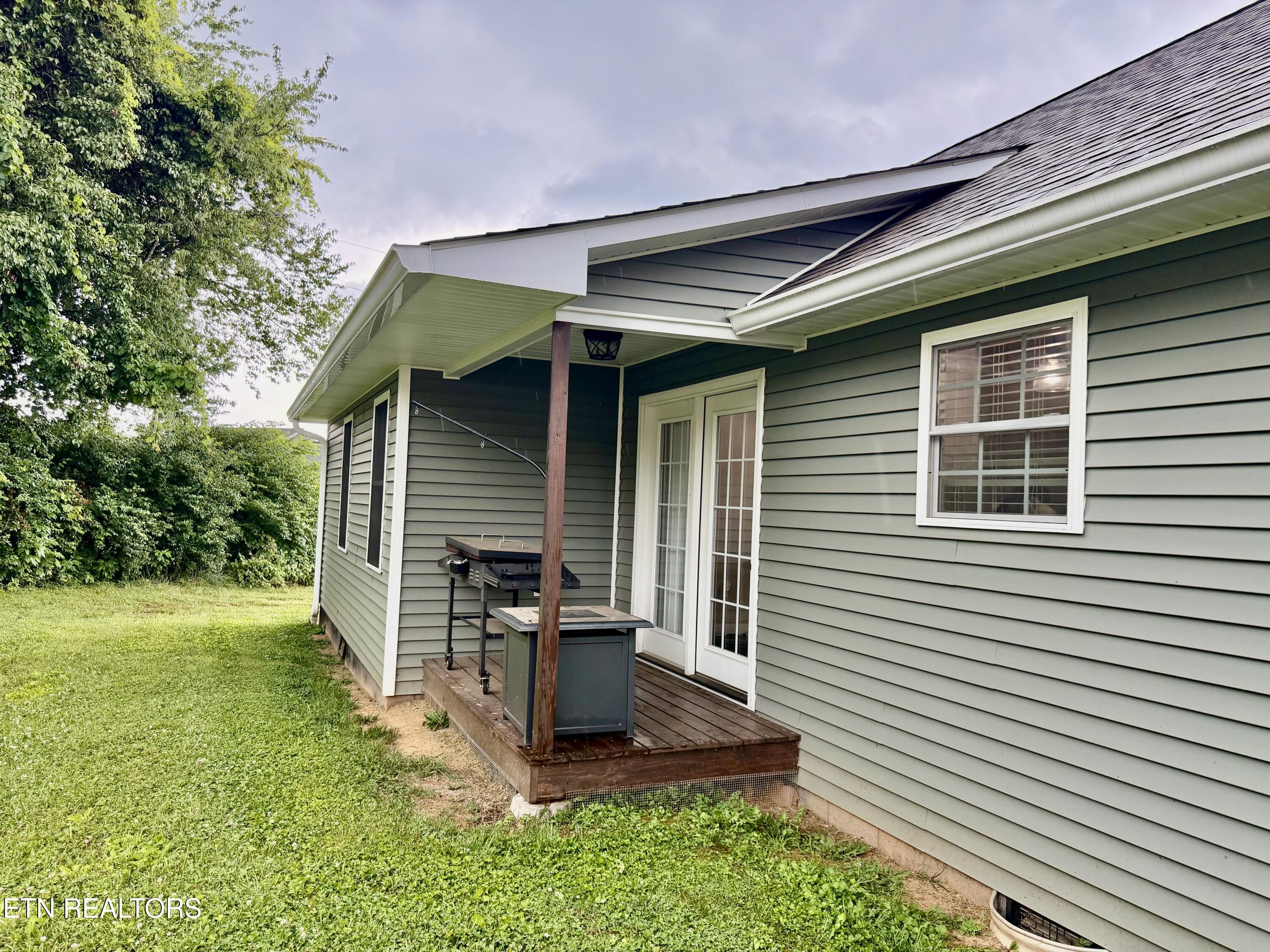 127 Kars Lane Tazewell TN 37879