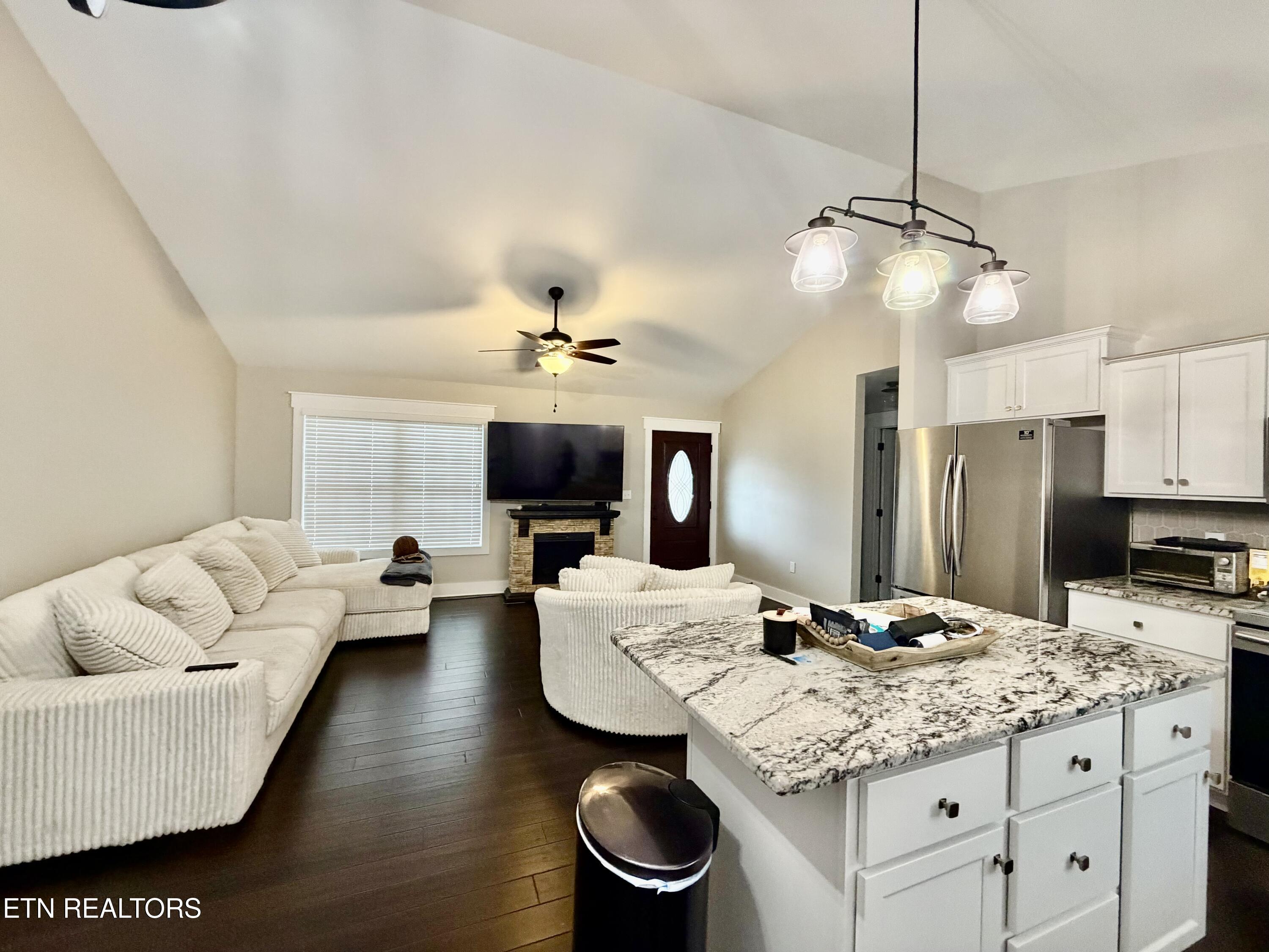 127 Kars Lane Tazewell TN 37879
