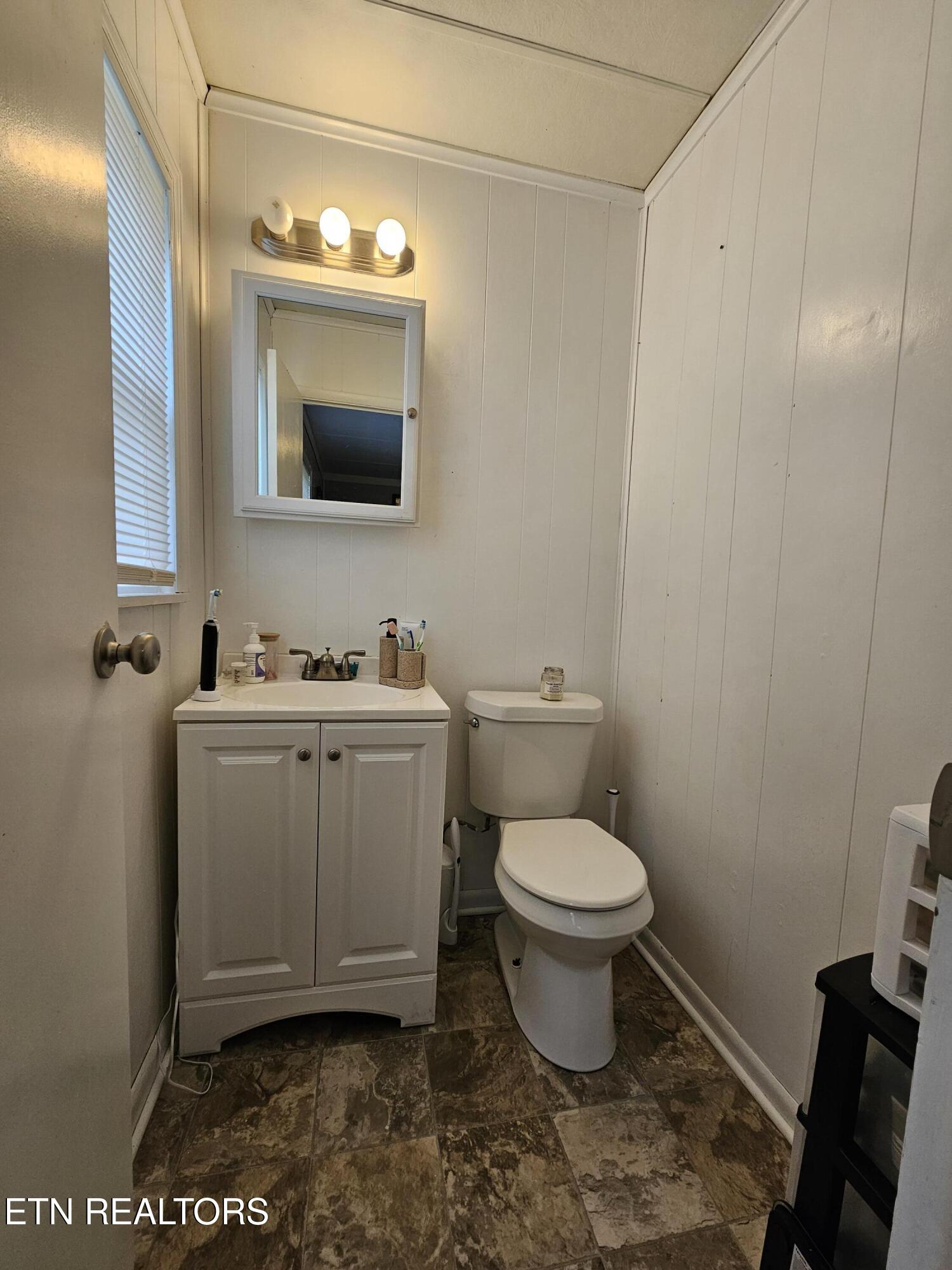 2328 Quail Hollow Road Knoxville TN 37923
